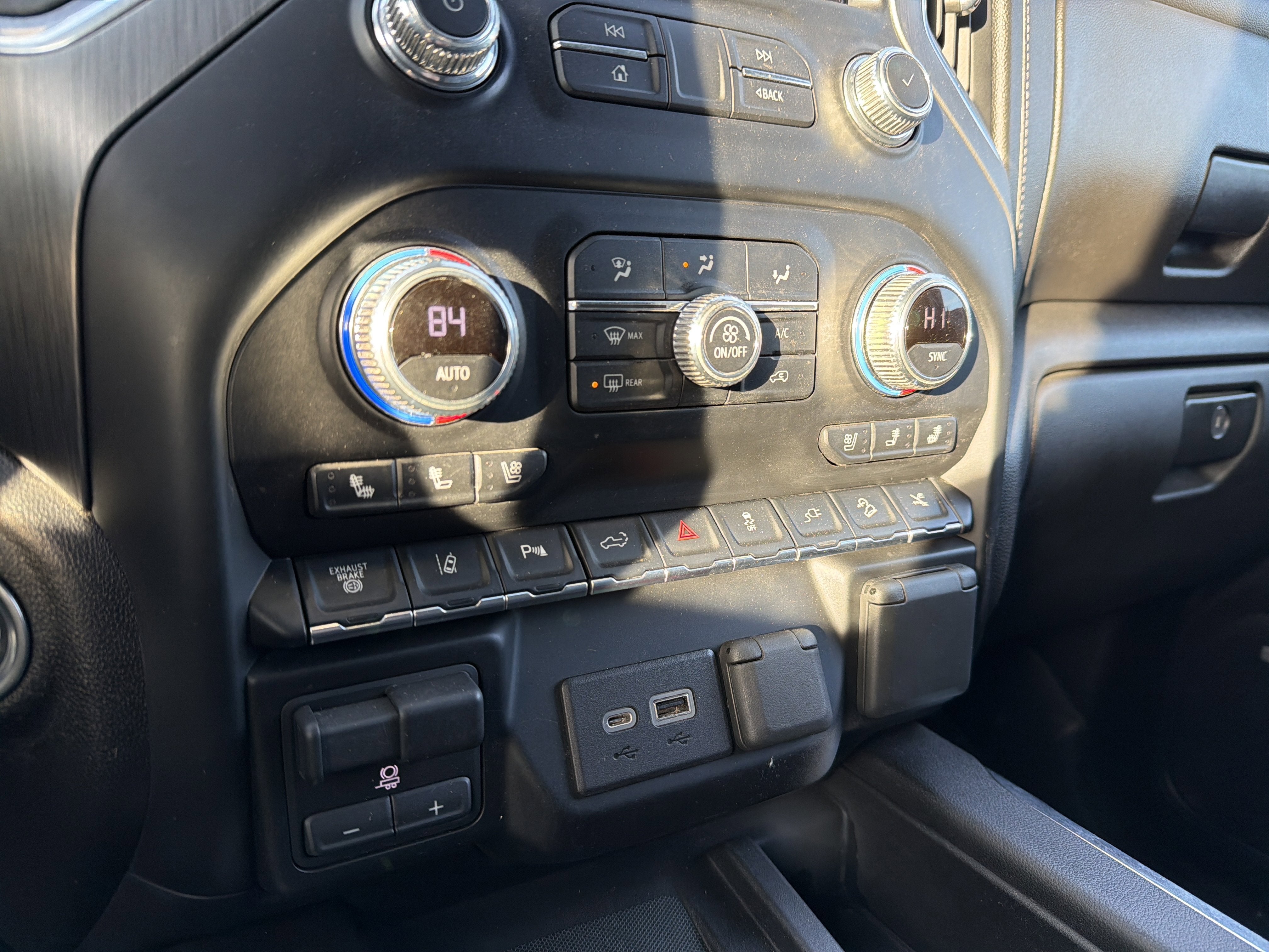 2022 GMC Sierra 3500 HD Denali