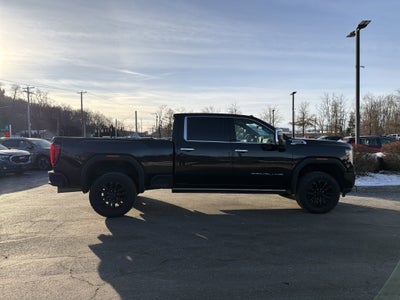 2022 GMC Sierra 3500 HD Denali