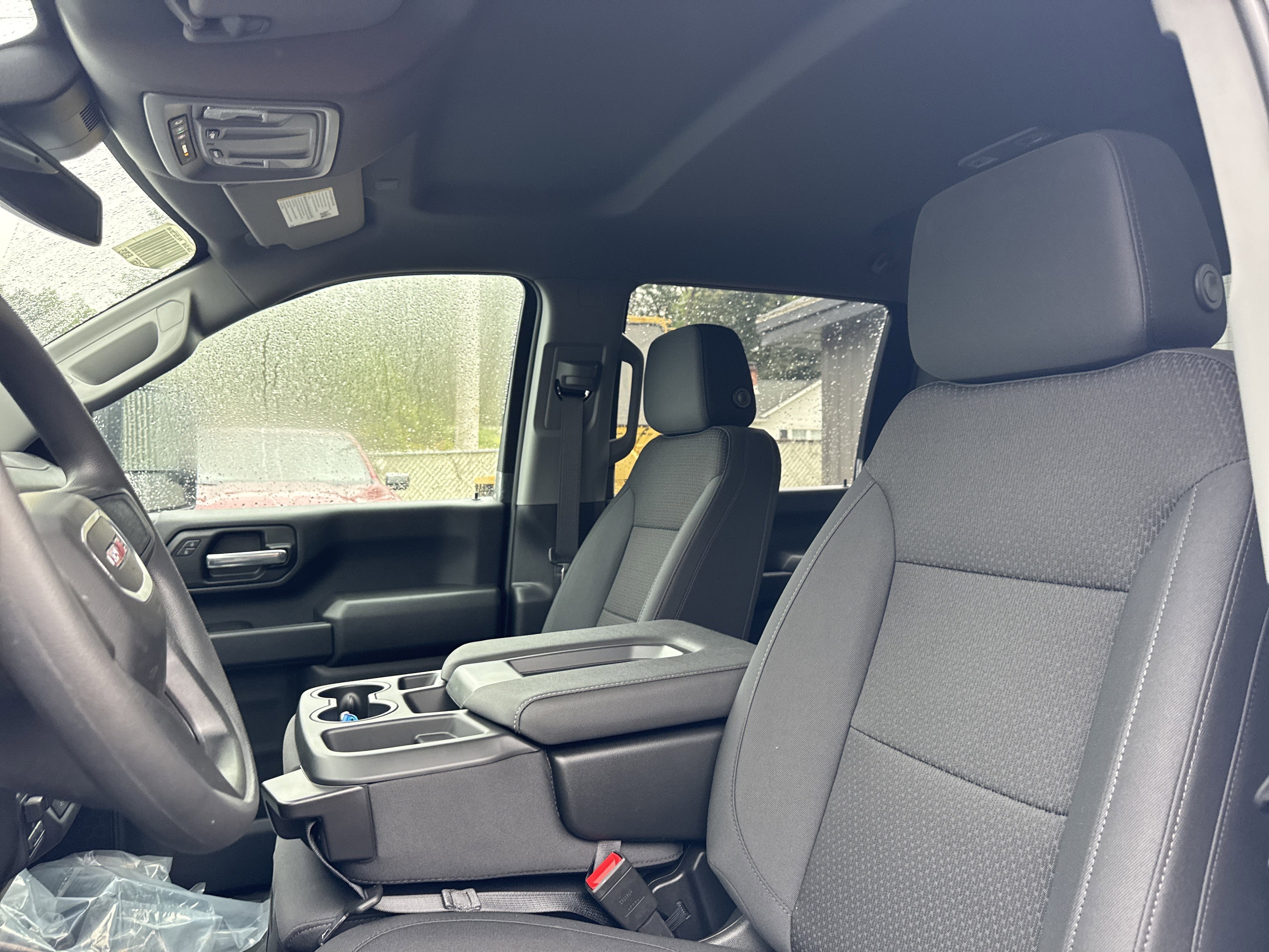 2025 GMC Sierra 2500 HD Pro