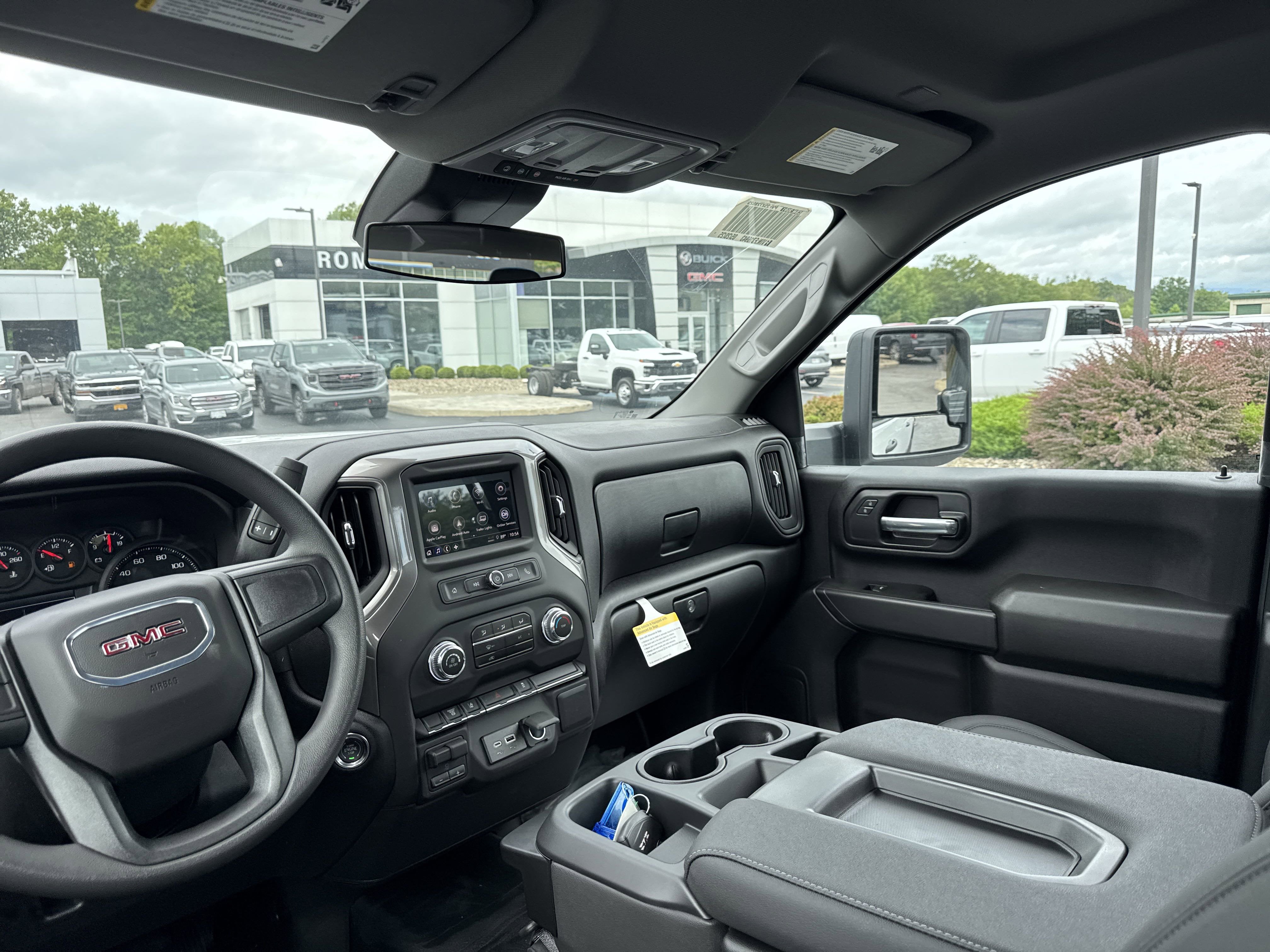 2025 GMC Sierra 2500 HD Pro