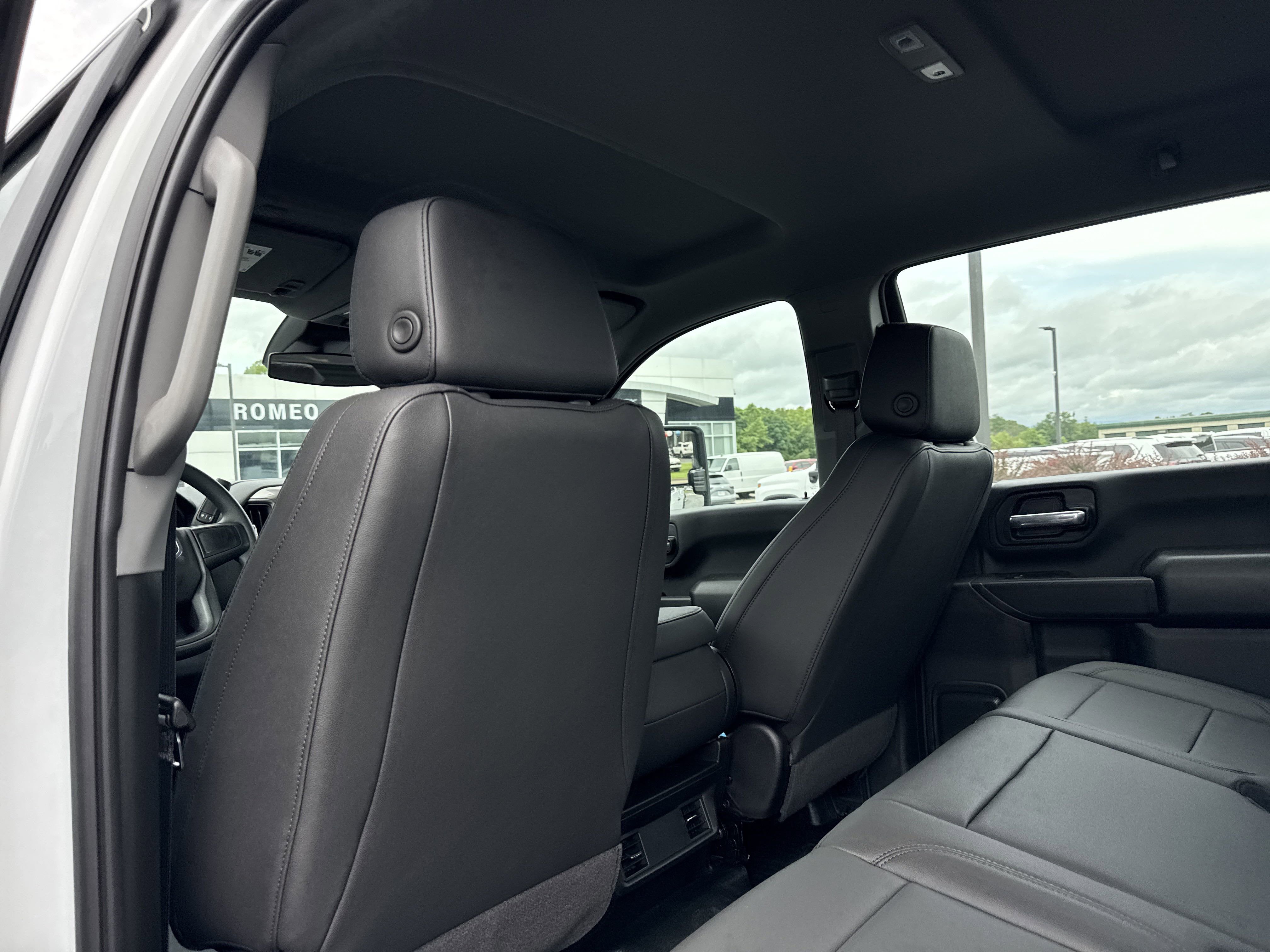 2025 GMC Sierra 2500 HD Pro