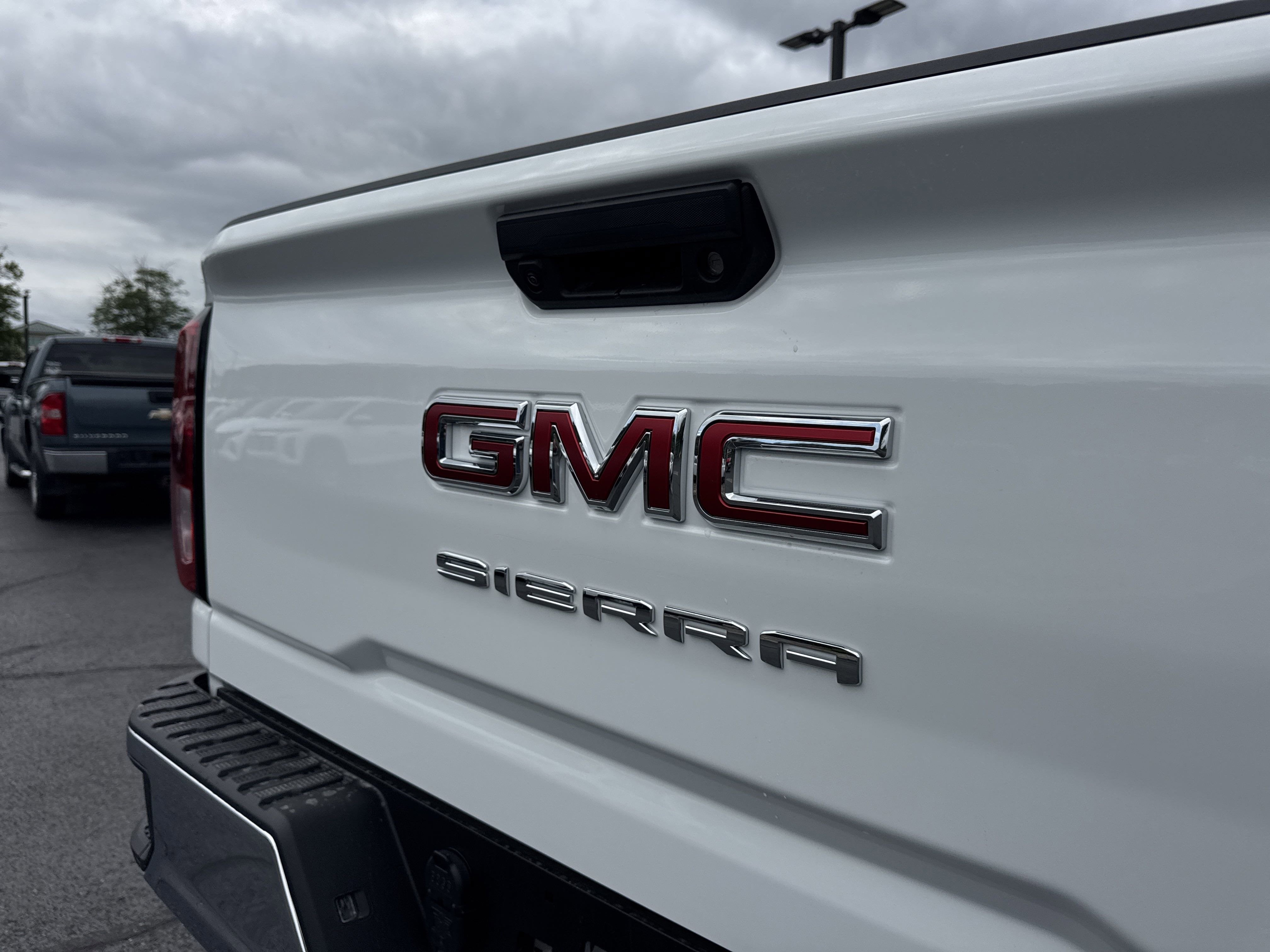 2025 GMC Sierra 2500 HD Pro