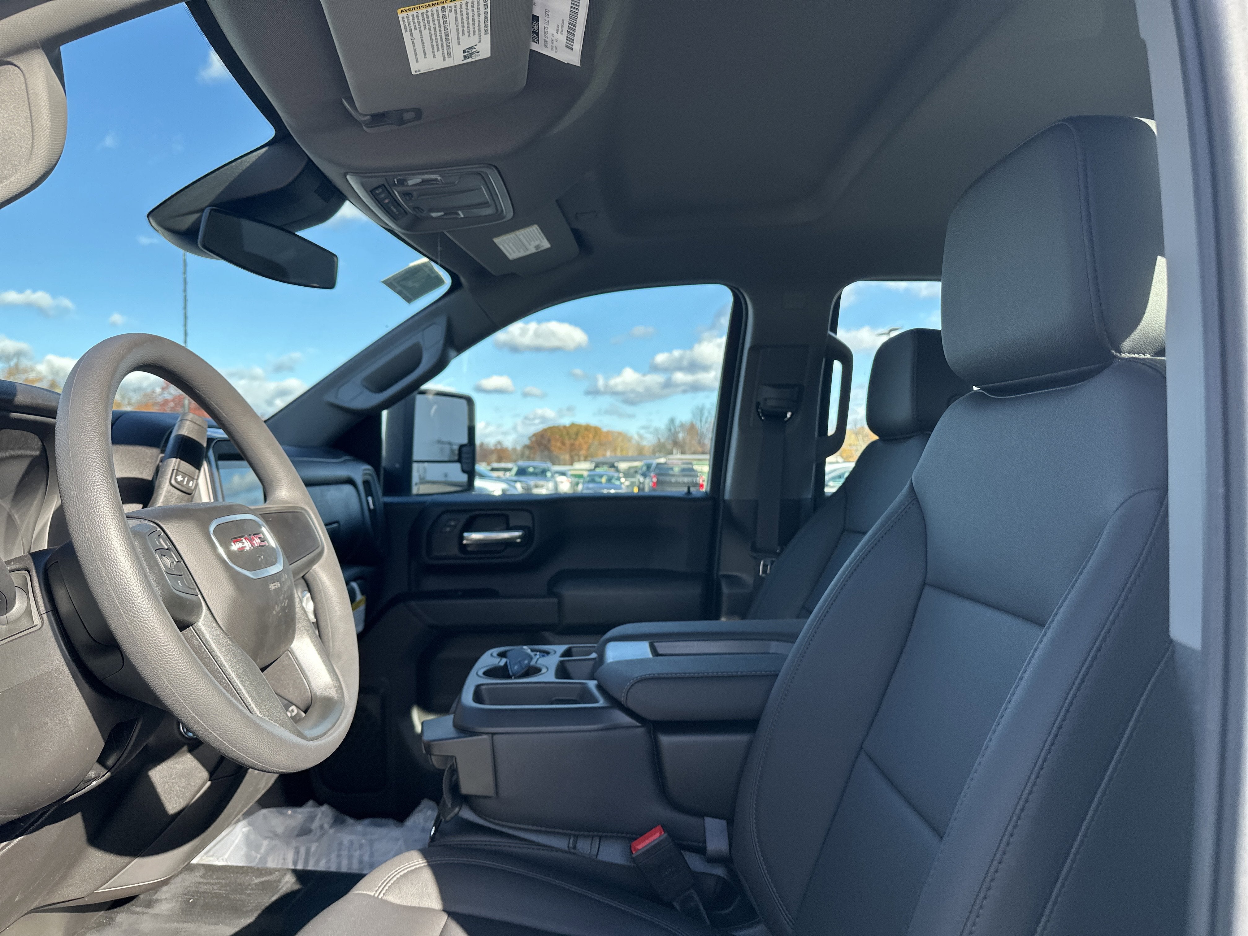 2025 GMC Sierra 2500 HD Pro