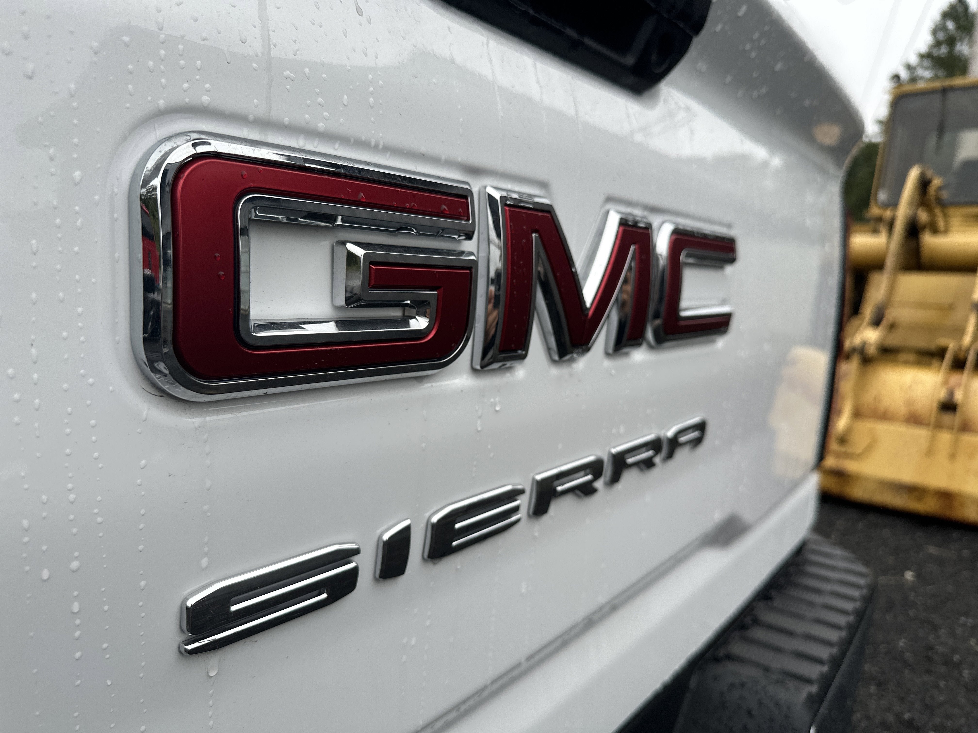 2025 GMC Sierra 2500 HD Pro