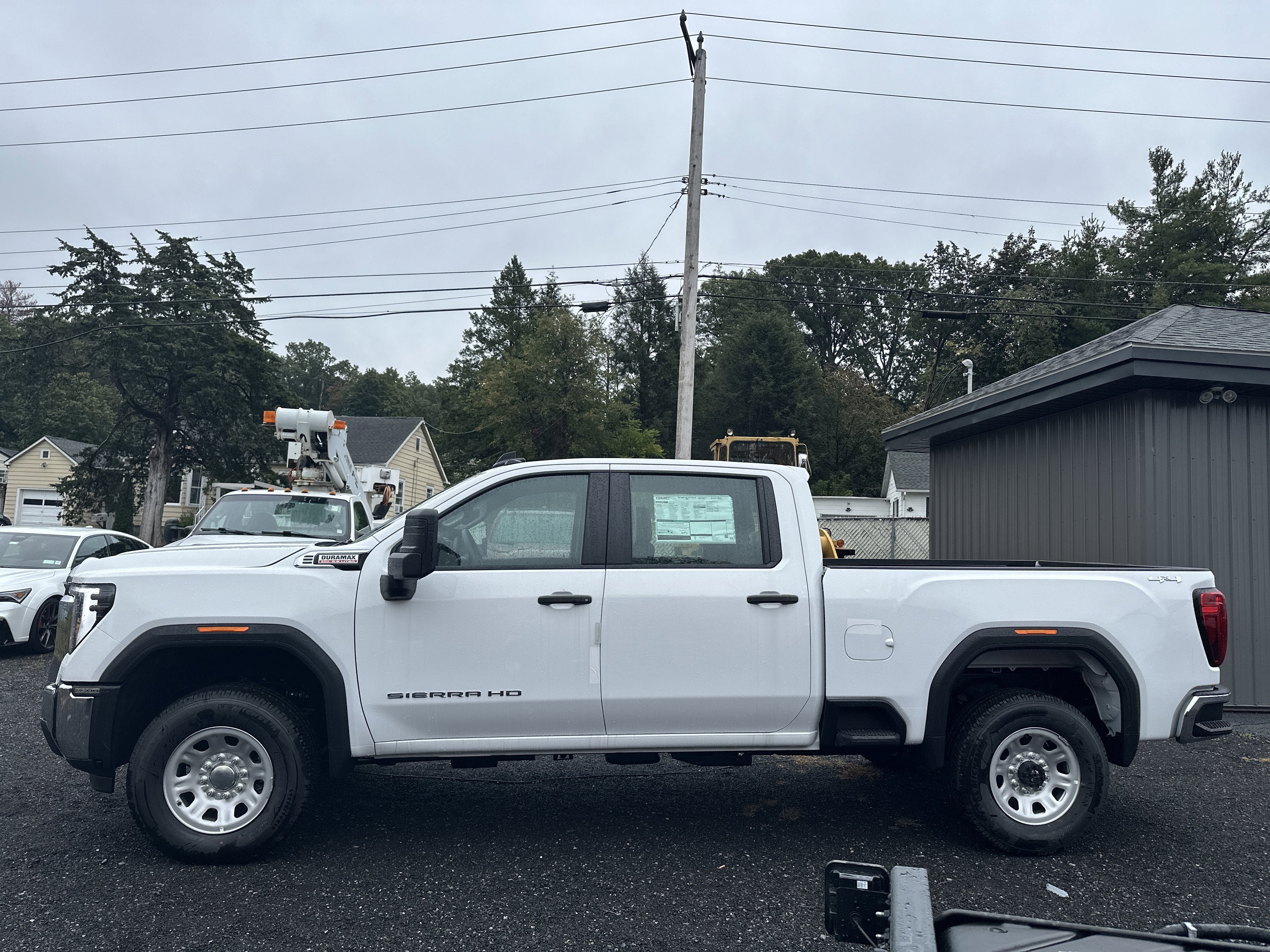 2025 GMC Sierra 2500 HD Pro