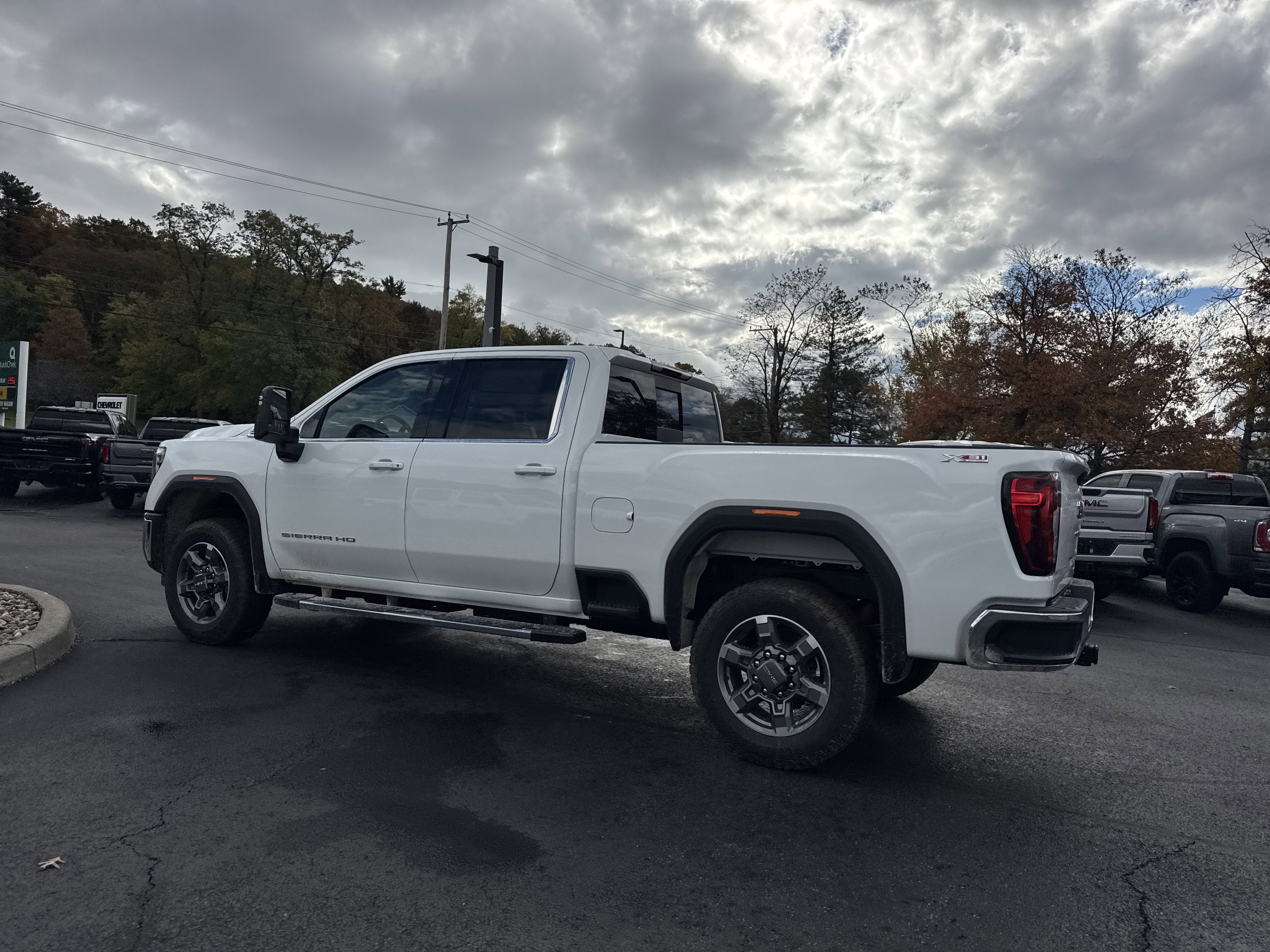 2026 GMC Sierra 2500 HD SLE