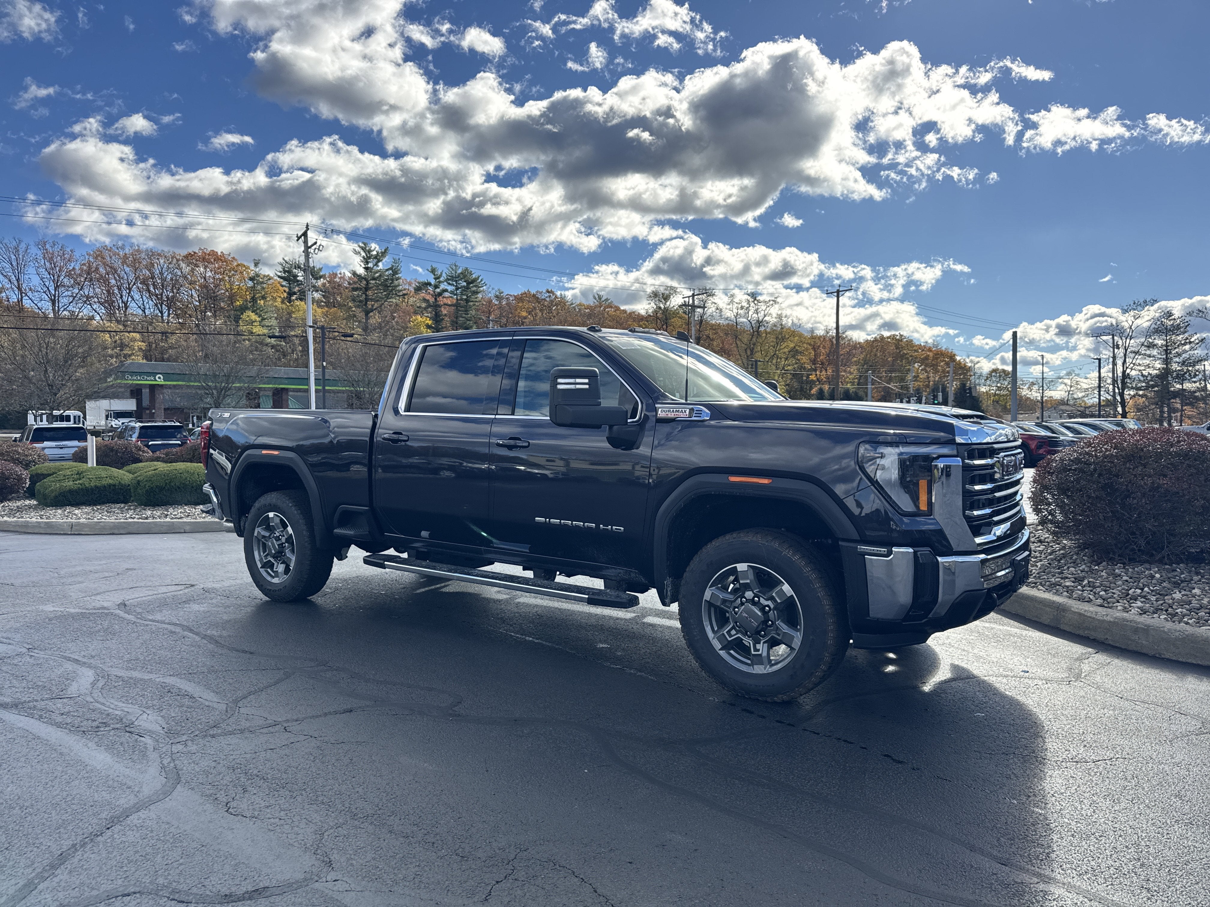 2026 GMC Sierra 2500 HD SLE