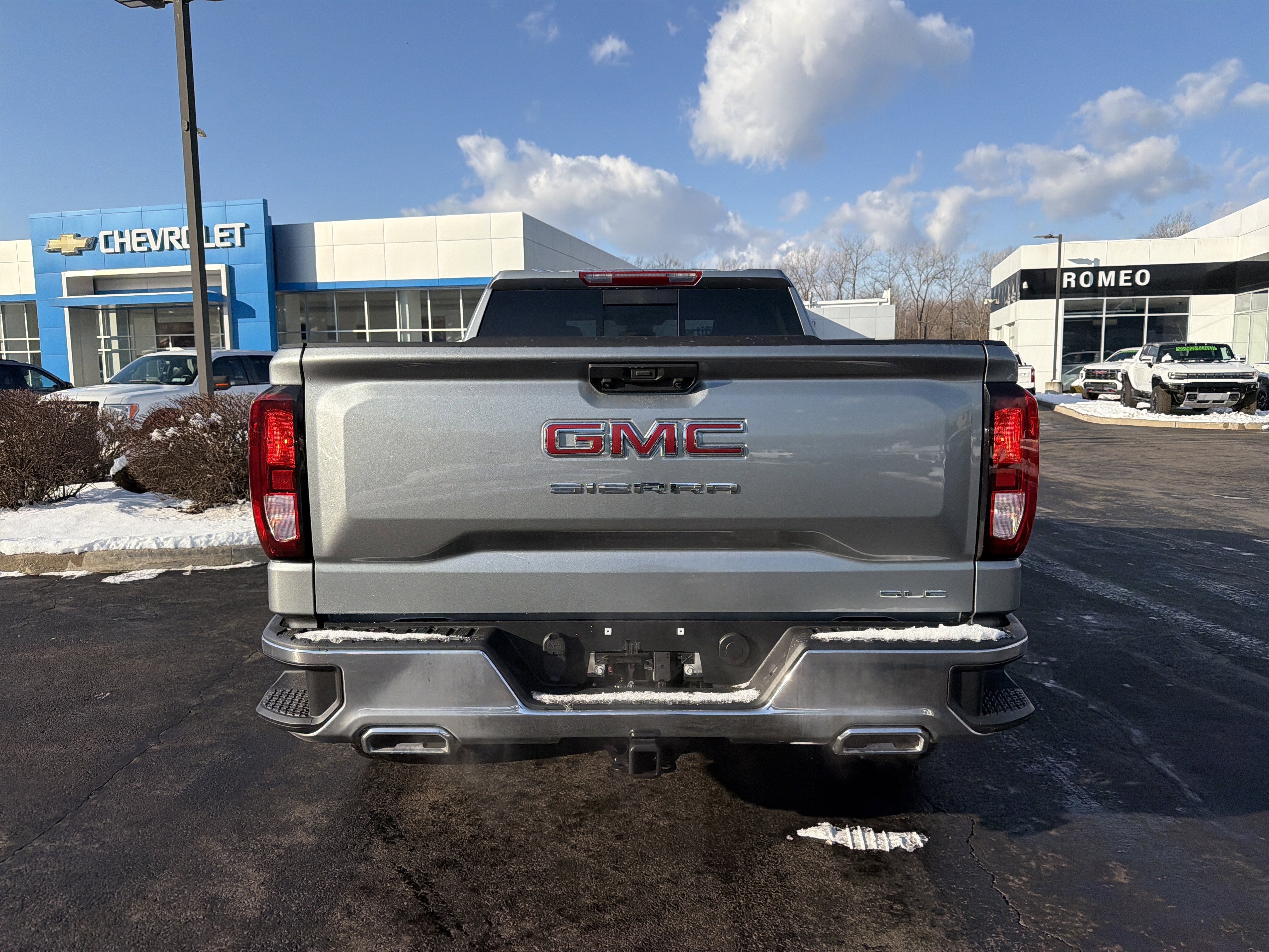 2026 GMC Sierra 1500 SLE