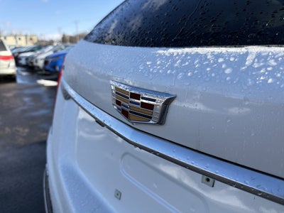 2022 Cadillac XT5 Premium Luxury