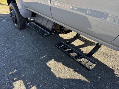 2025 Chevrolet Silverado 5500 HD Work Truck