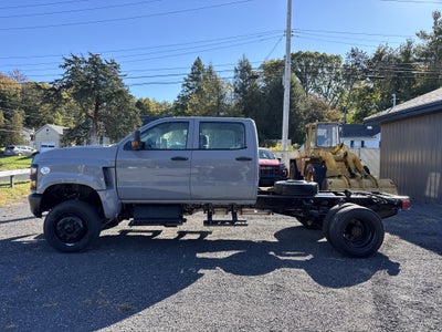 2025 Chevrolet Silverado 5500 HD Work Truck