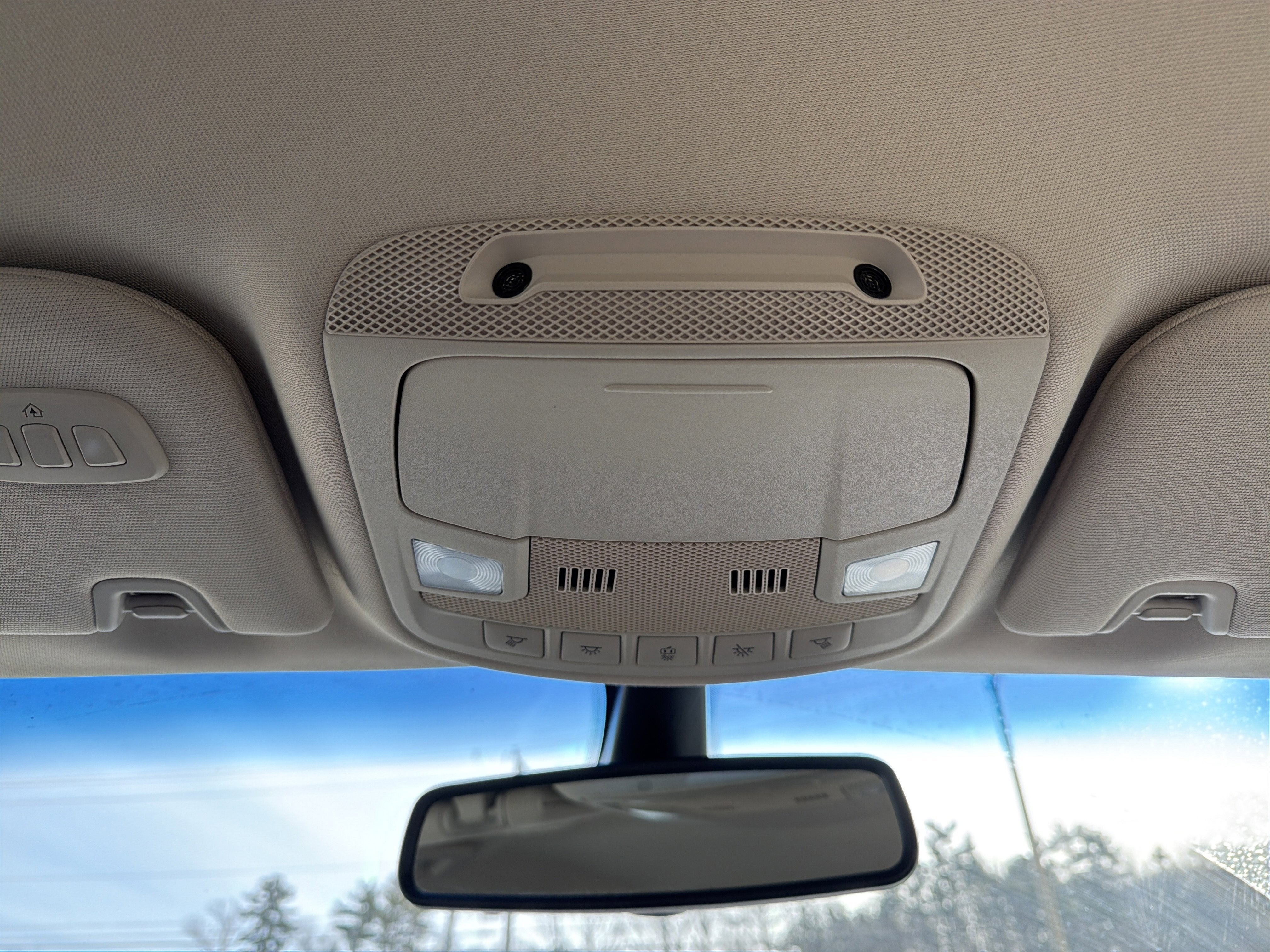 2017 Lincoln Continental Premiere