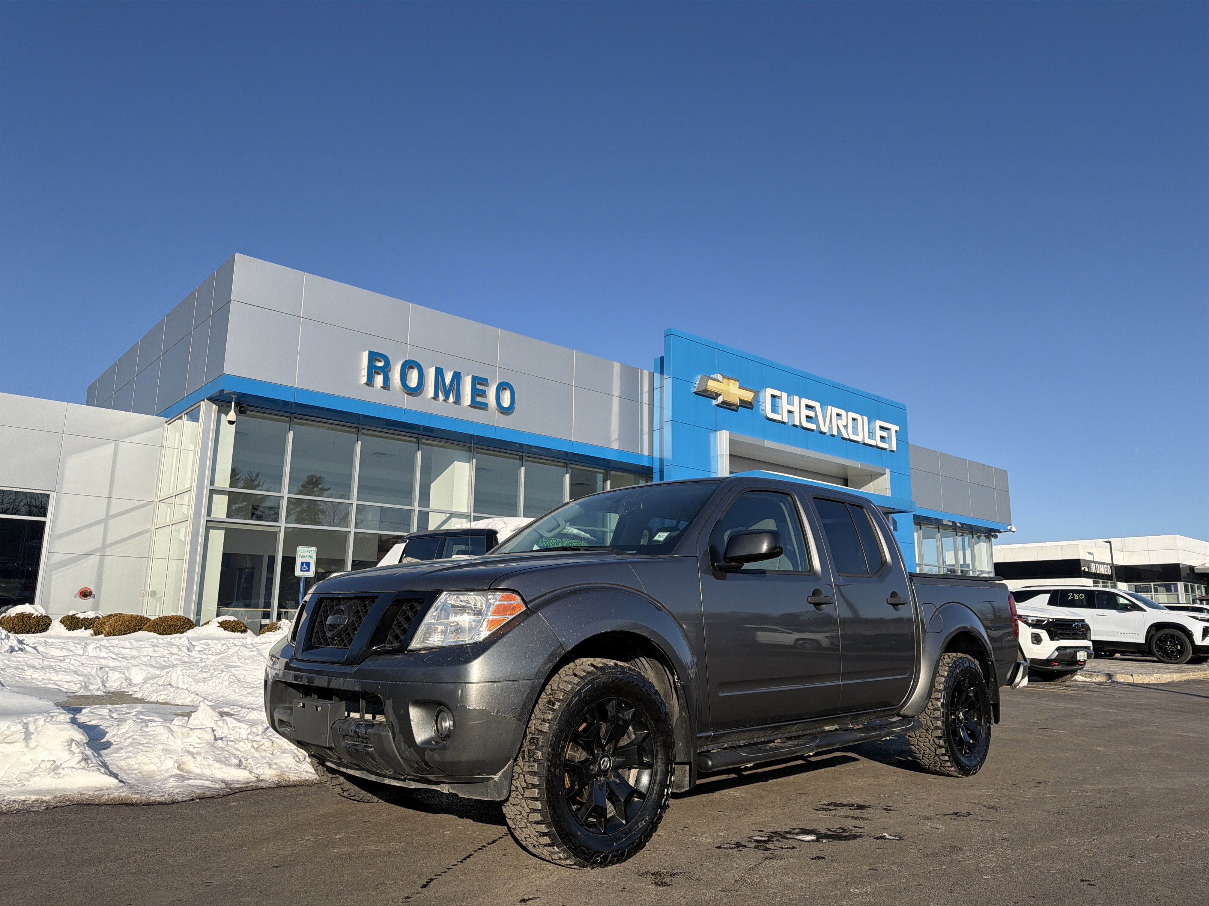 2021 Nissan Frontier Crew Cab SV 4x4