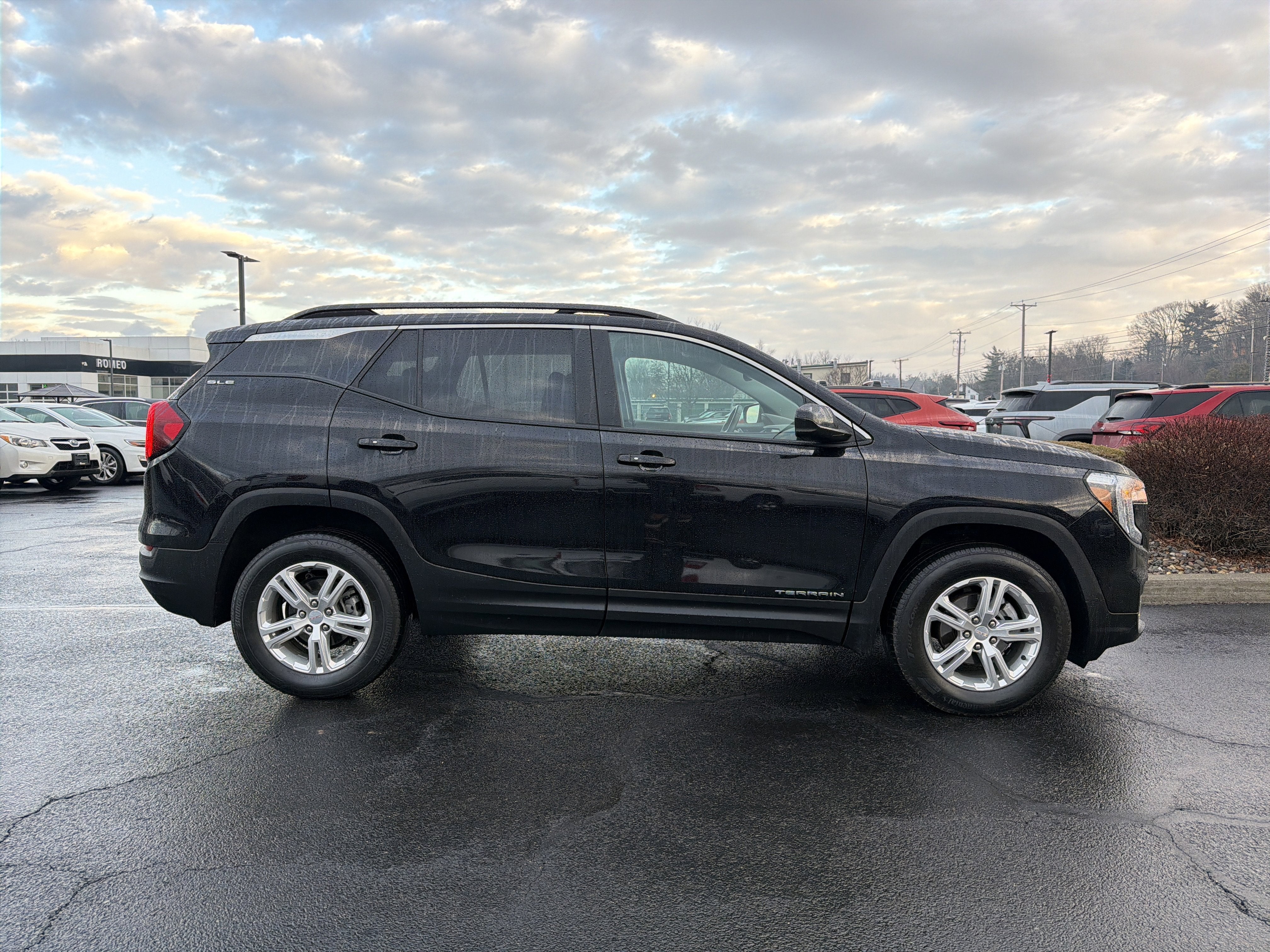 2022 GMC Terrain SLE