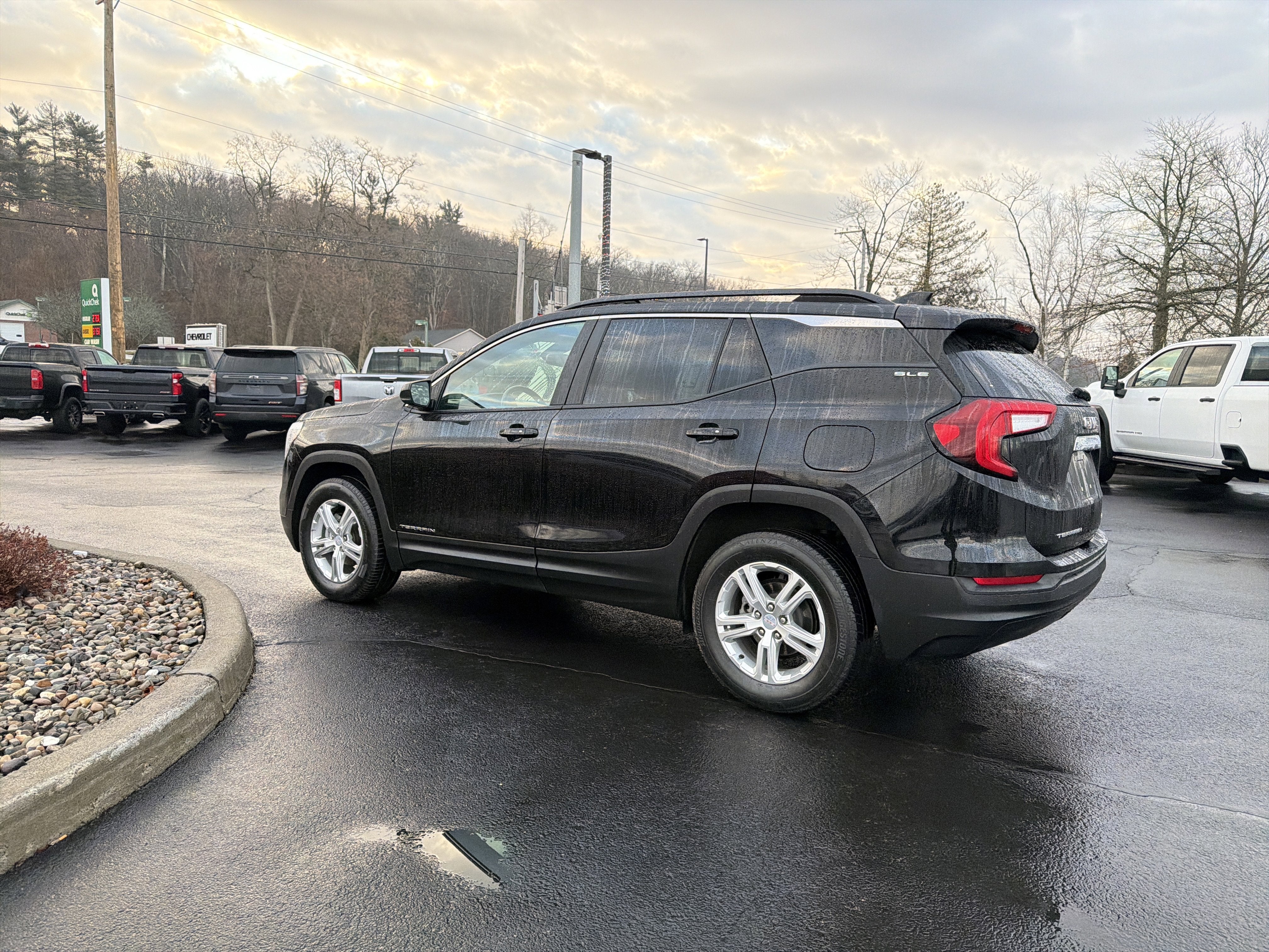2022 GMC Terrain SLE