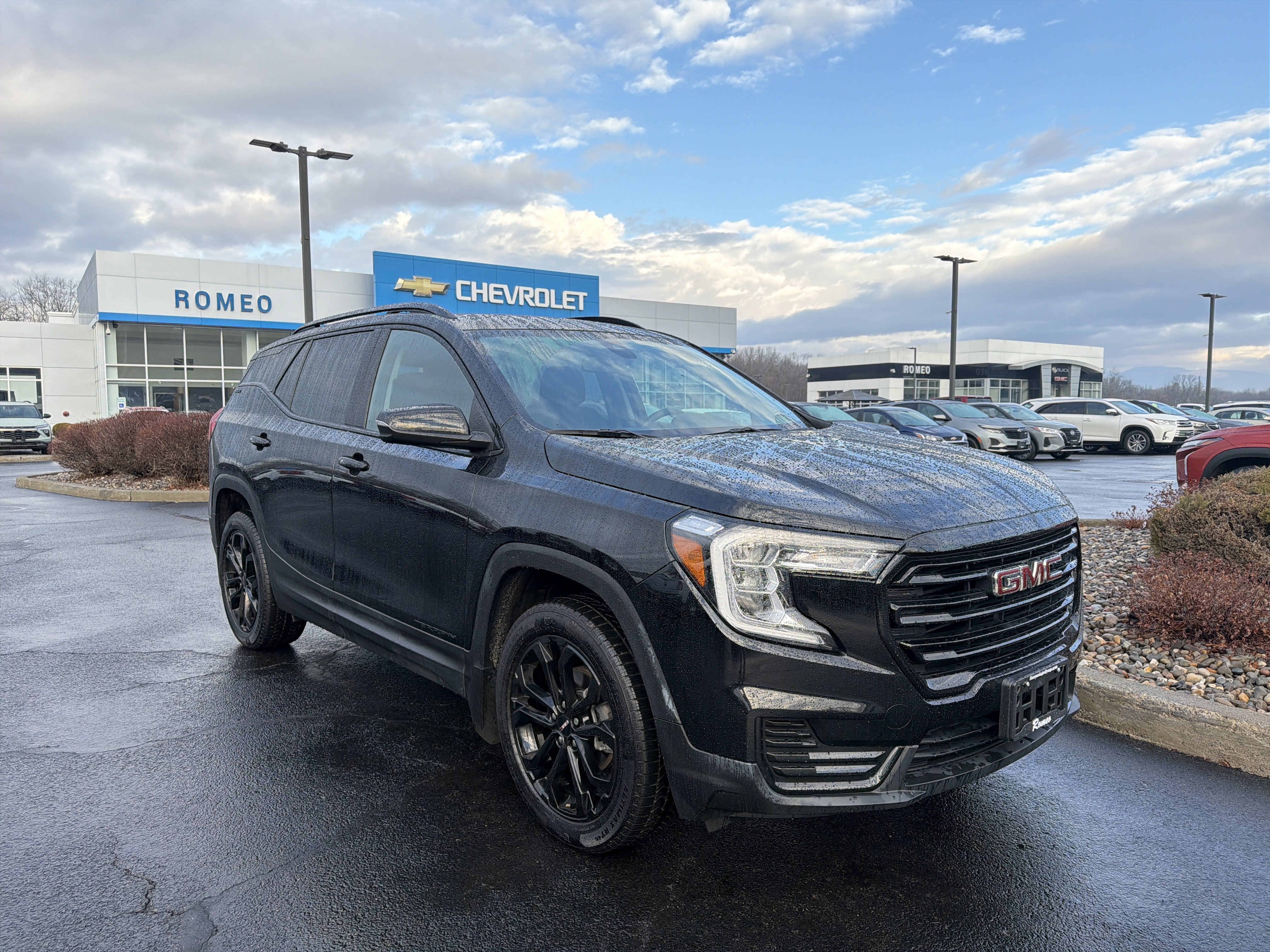 2022 GMC Terrain SLE