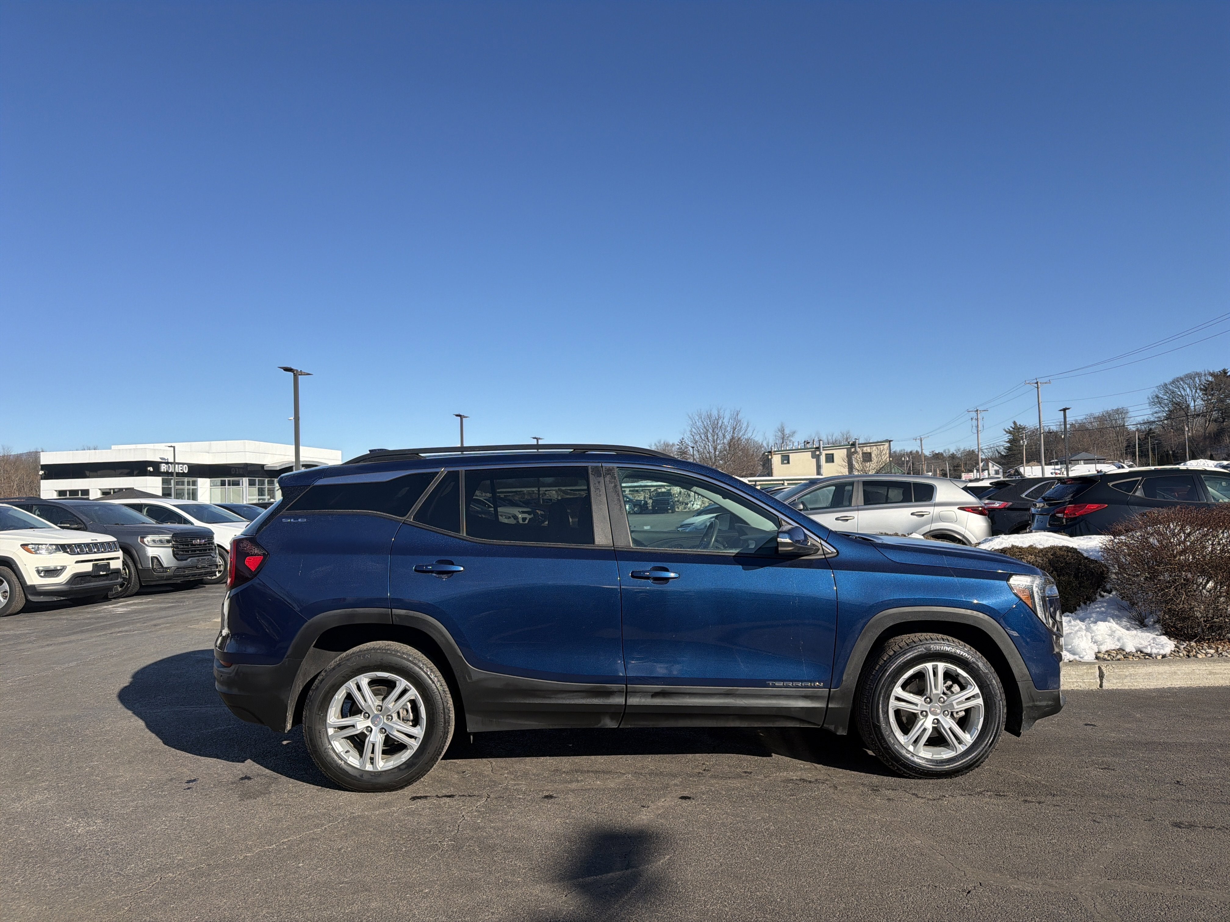 2022 GMC Terrain SLE