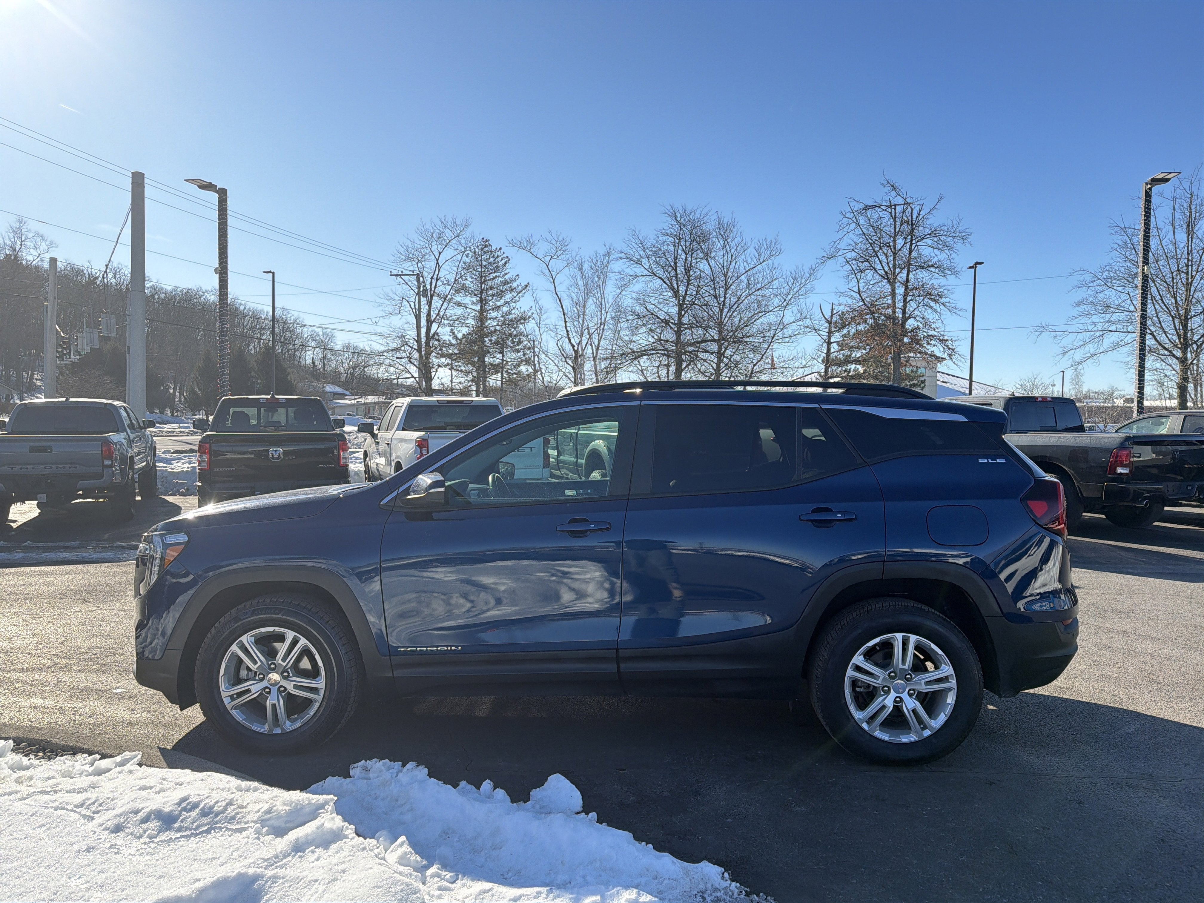 2022 GMC Terrain SLE