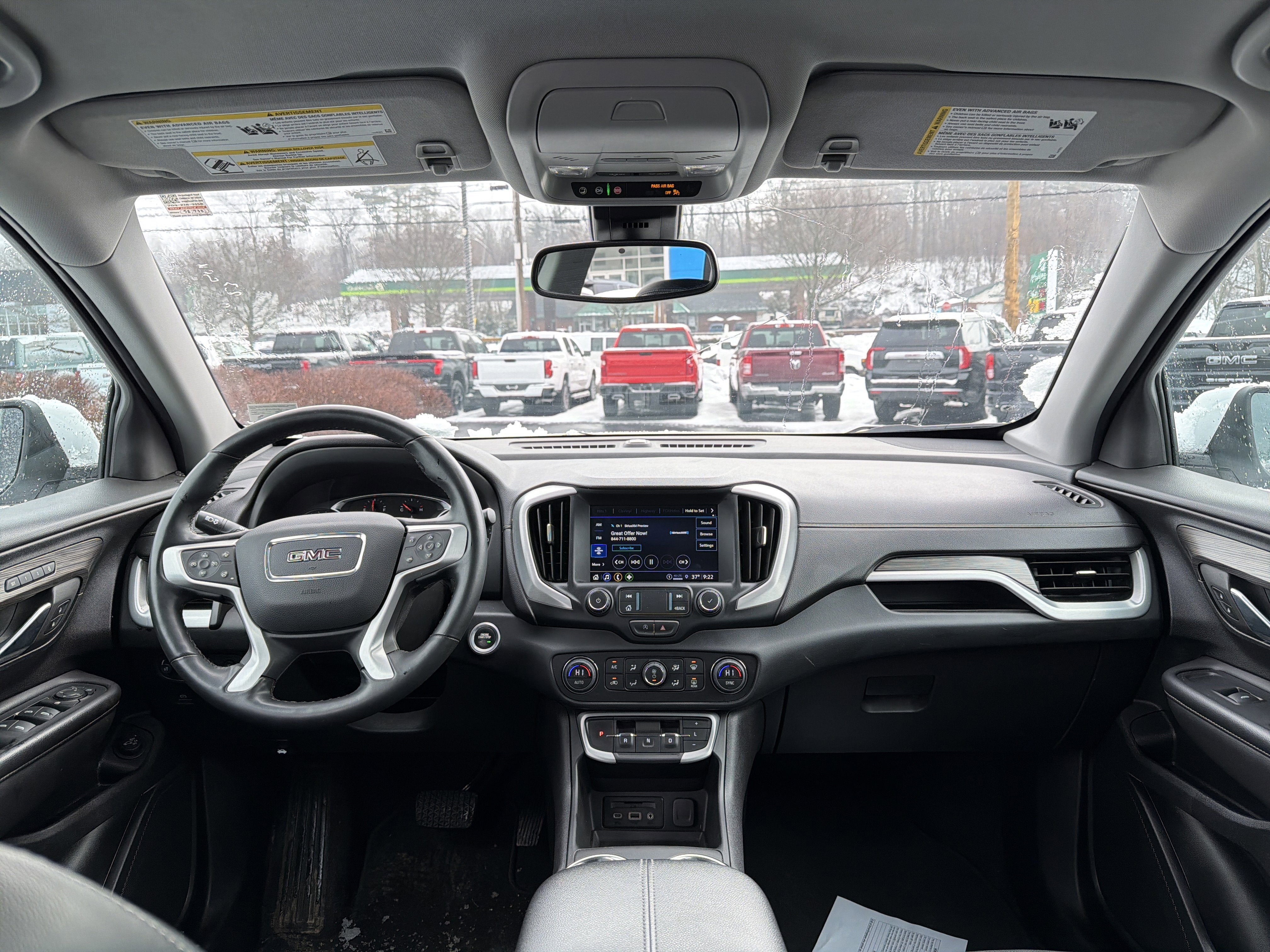 2023 GMC Terrain SLT