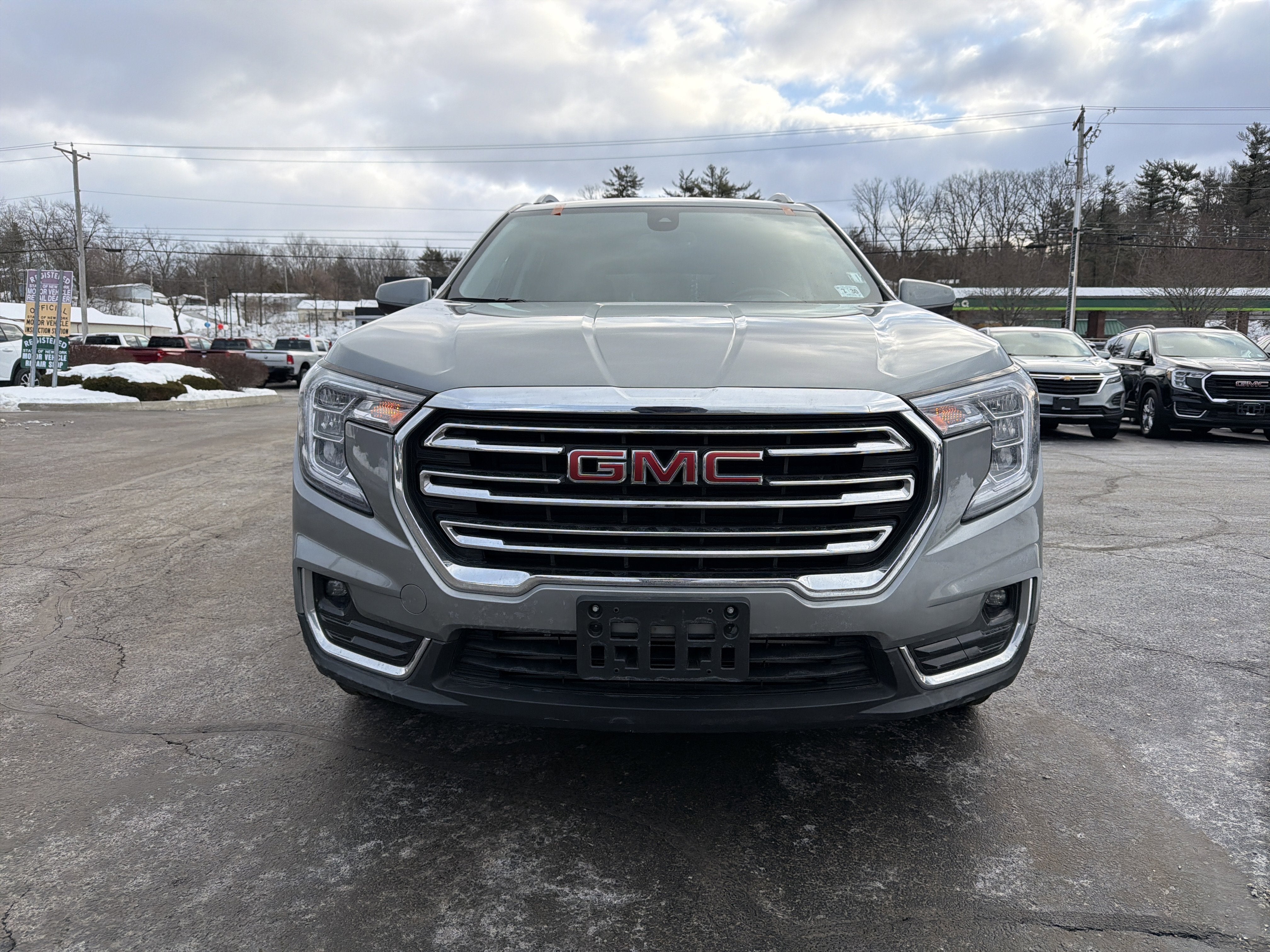 2023 GMC Terrain SLT