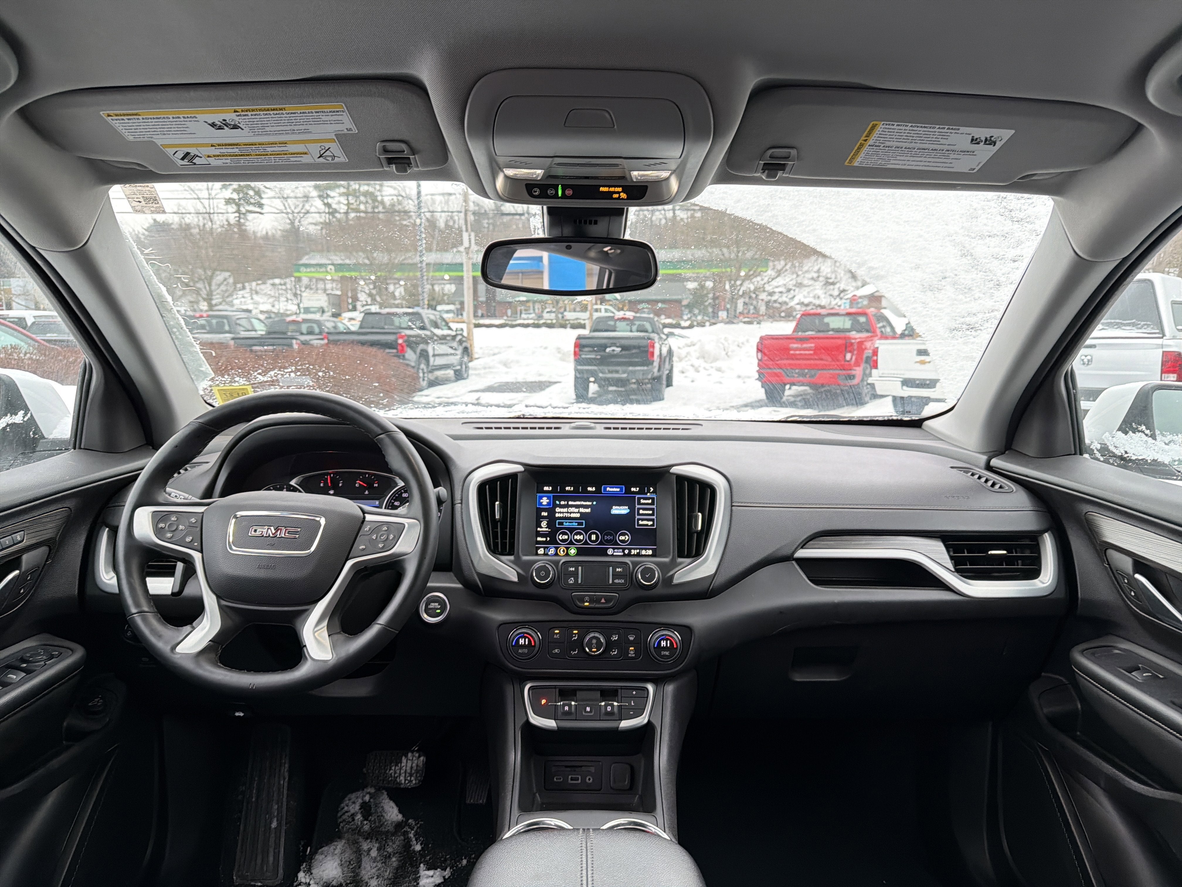 2024 GMC Terrain SLT