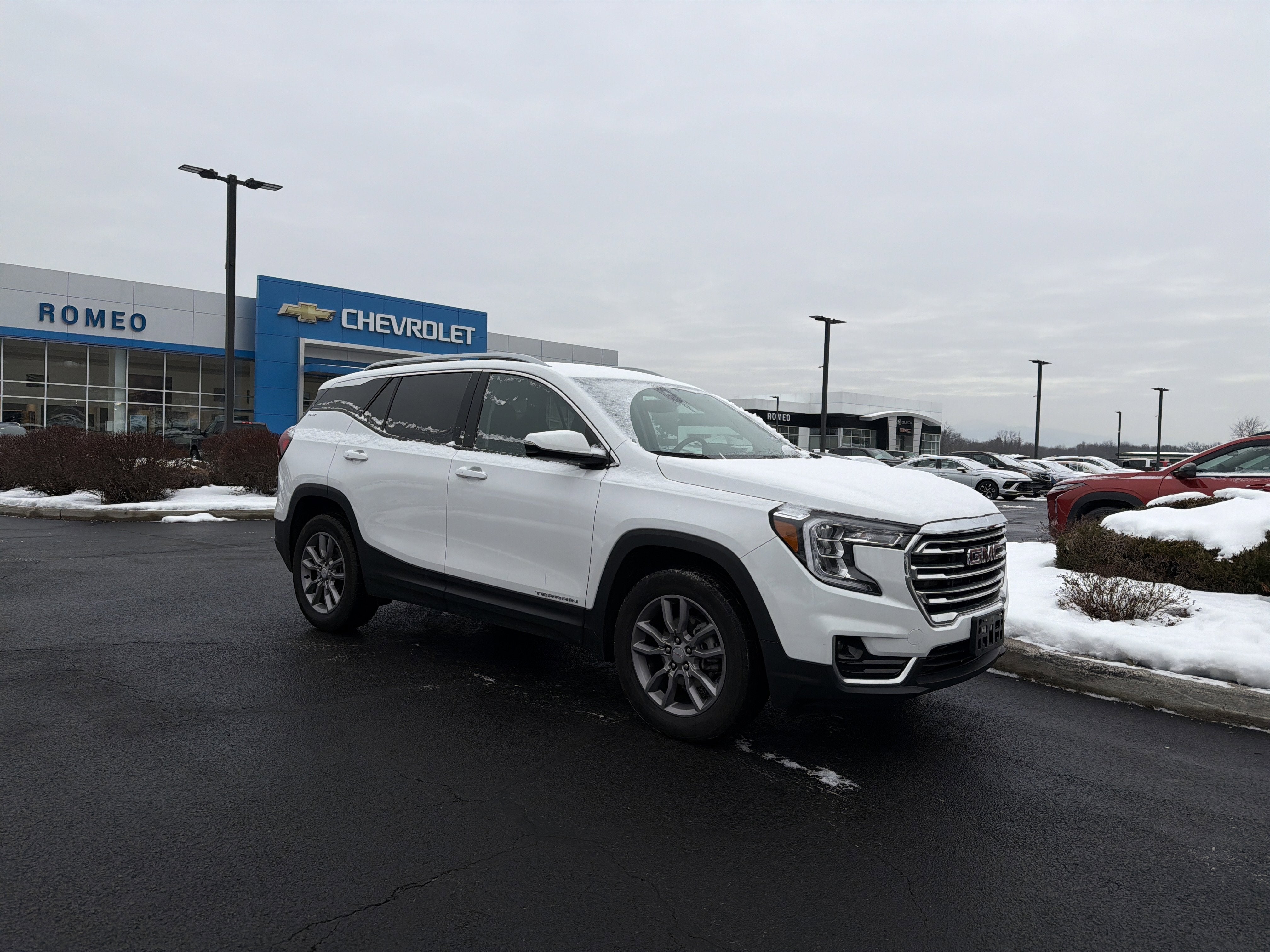 2024 GMC Terrain SLT