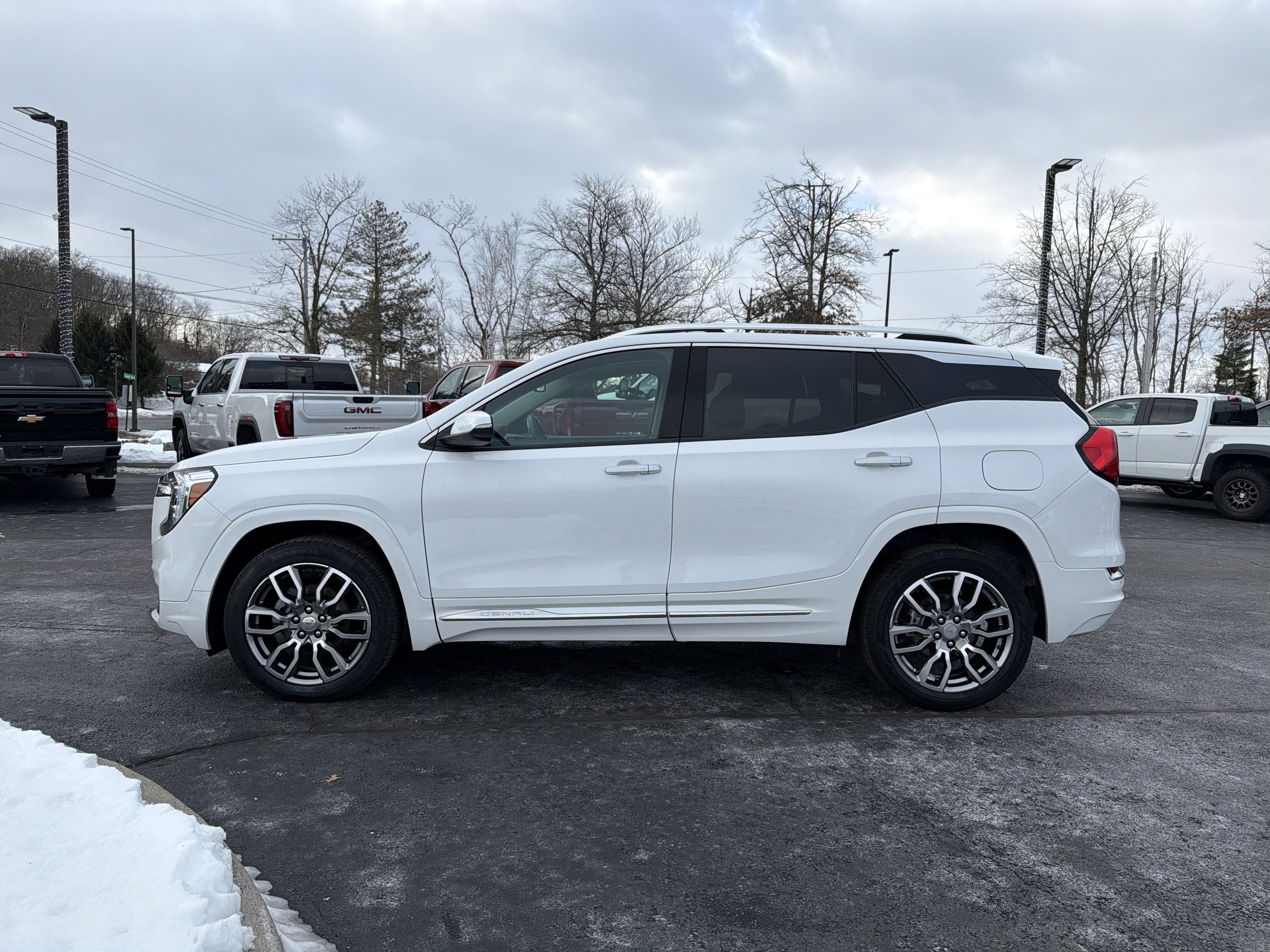 2022 GMC Terrain Denali