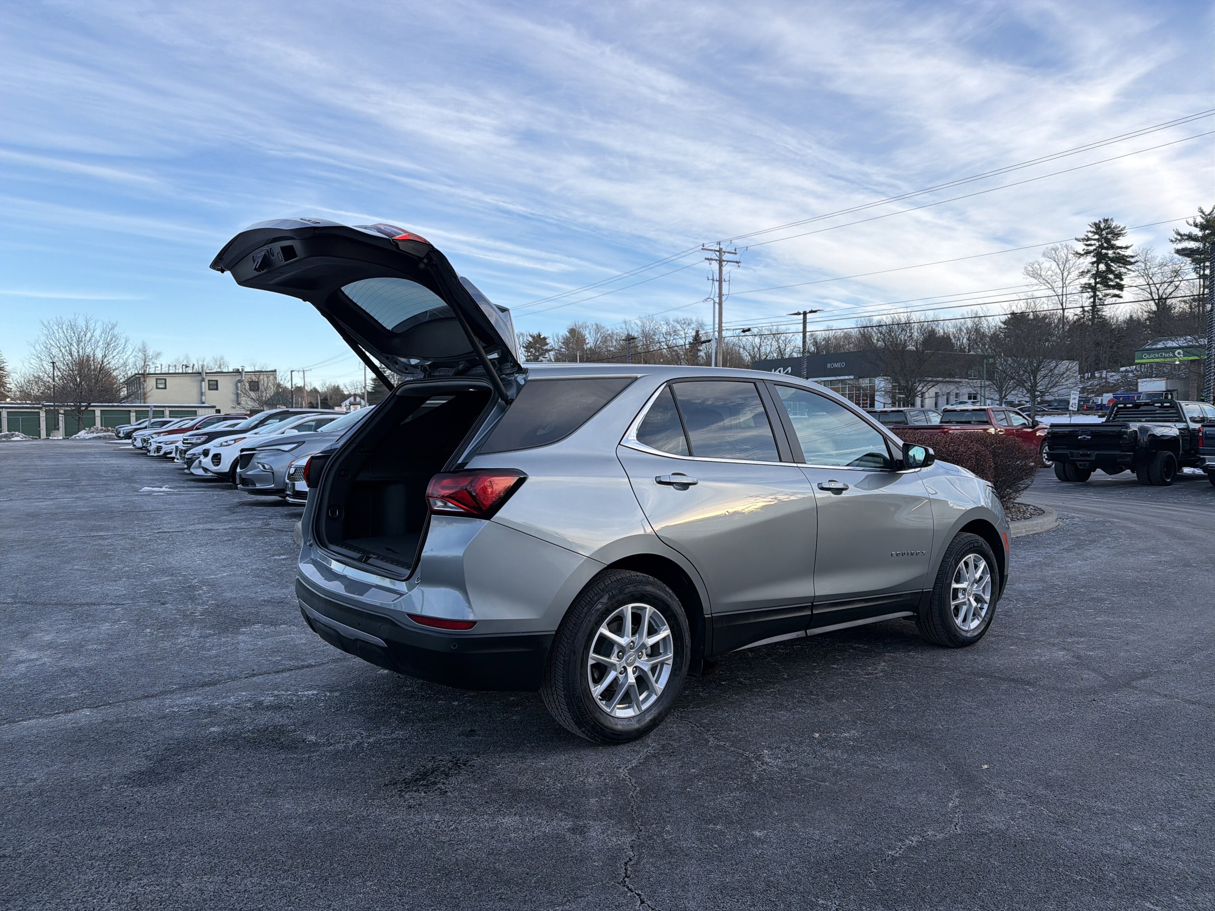 2024 Chevrolet Equinox LT