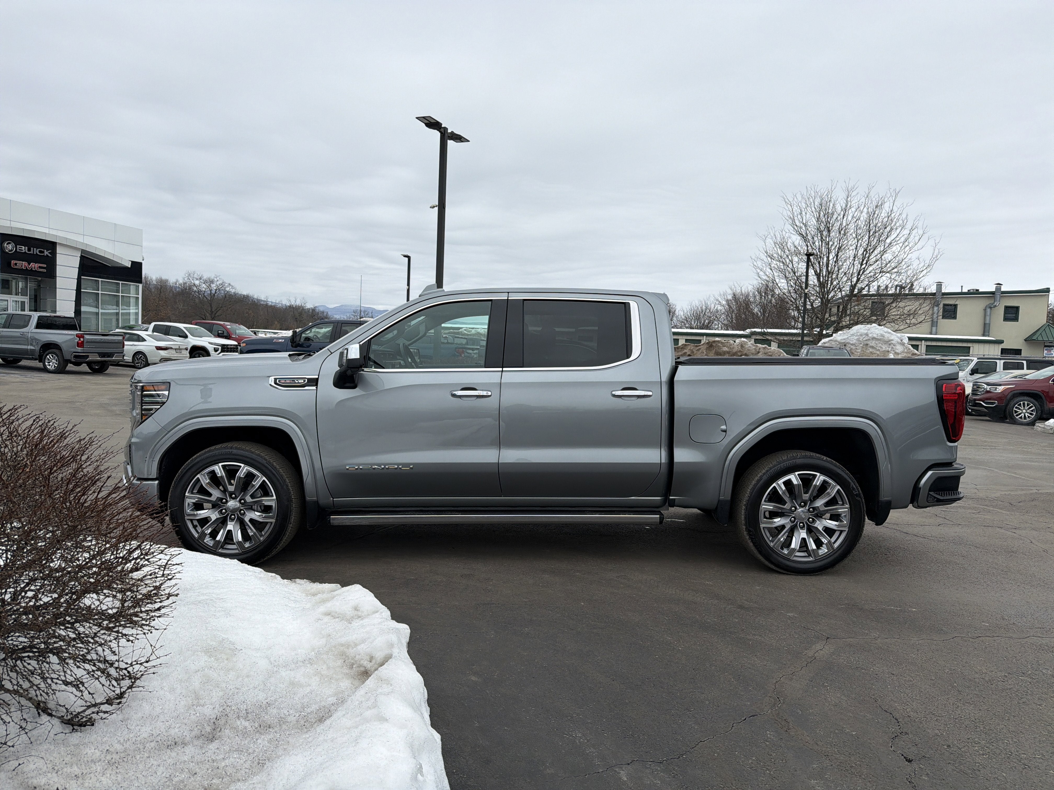 2025 GMC Sierra 1500 Denali