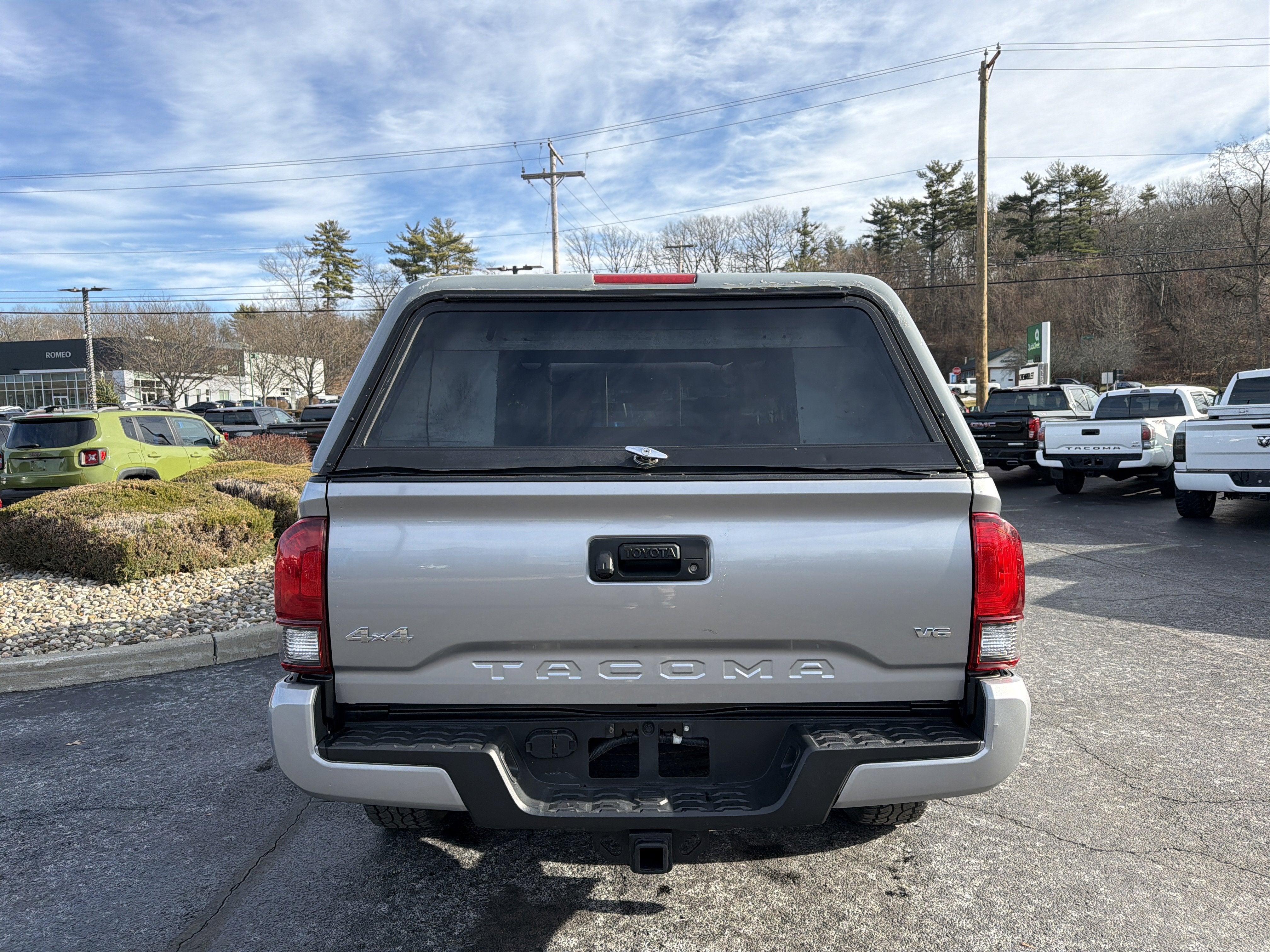 2020 Toyota Tacoma SR5 V6