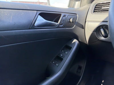 2015 Volkswagen Jetta 2.0L S