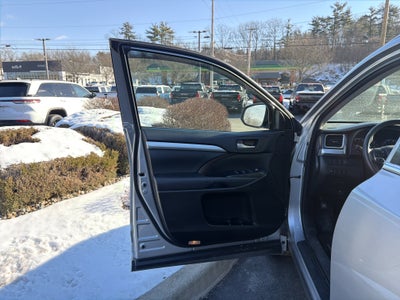 2016 Toyota Highlander XLE V6