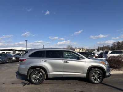 2016 Toyota Highlander XLE V6