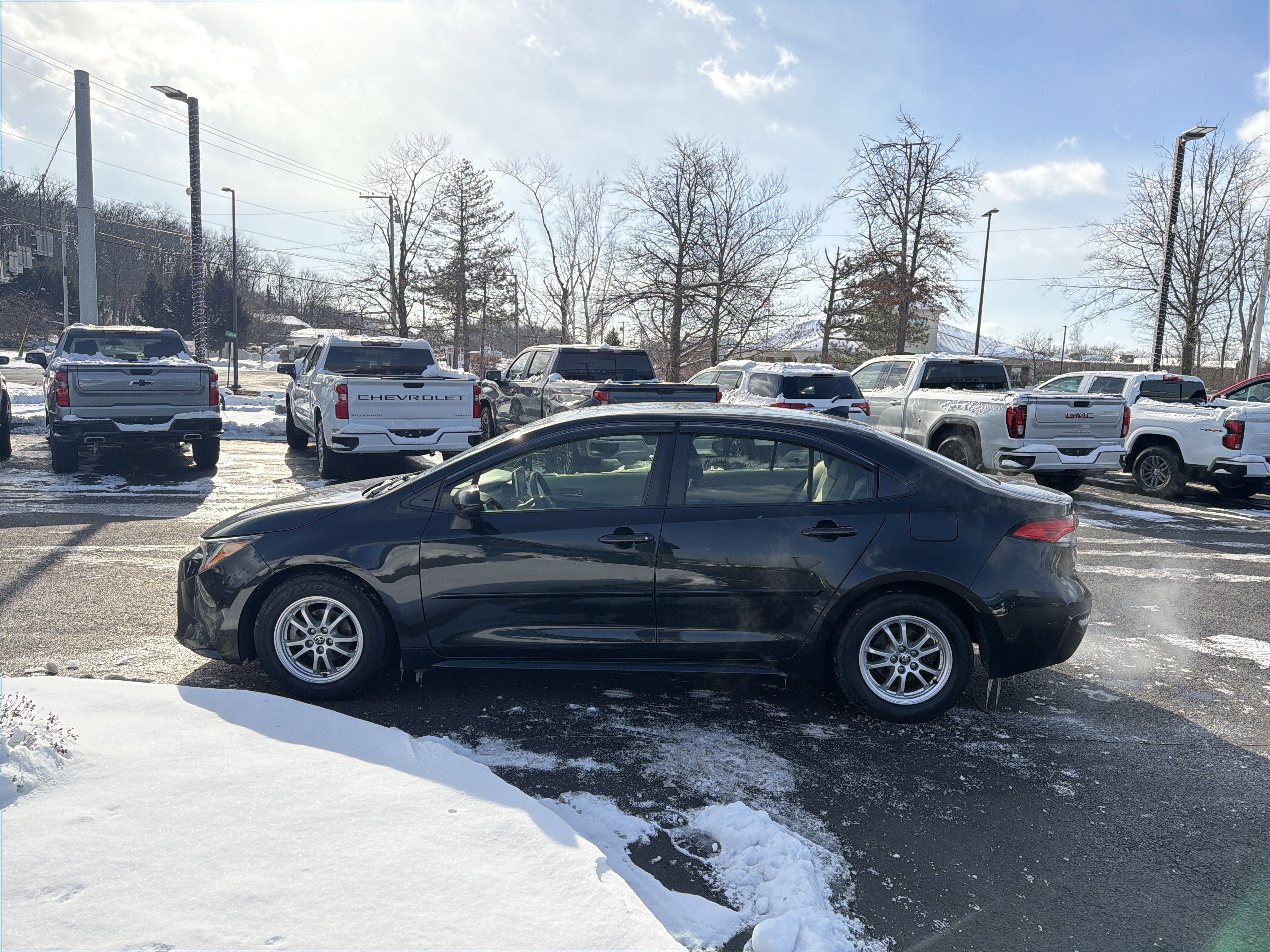 2020 Toyota Corolla Hybrid LE