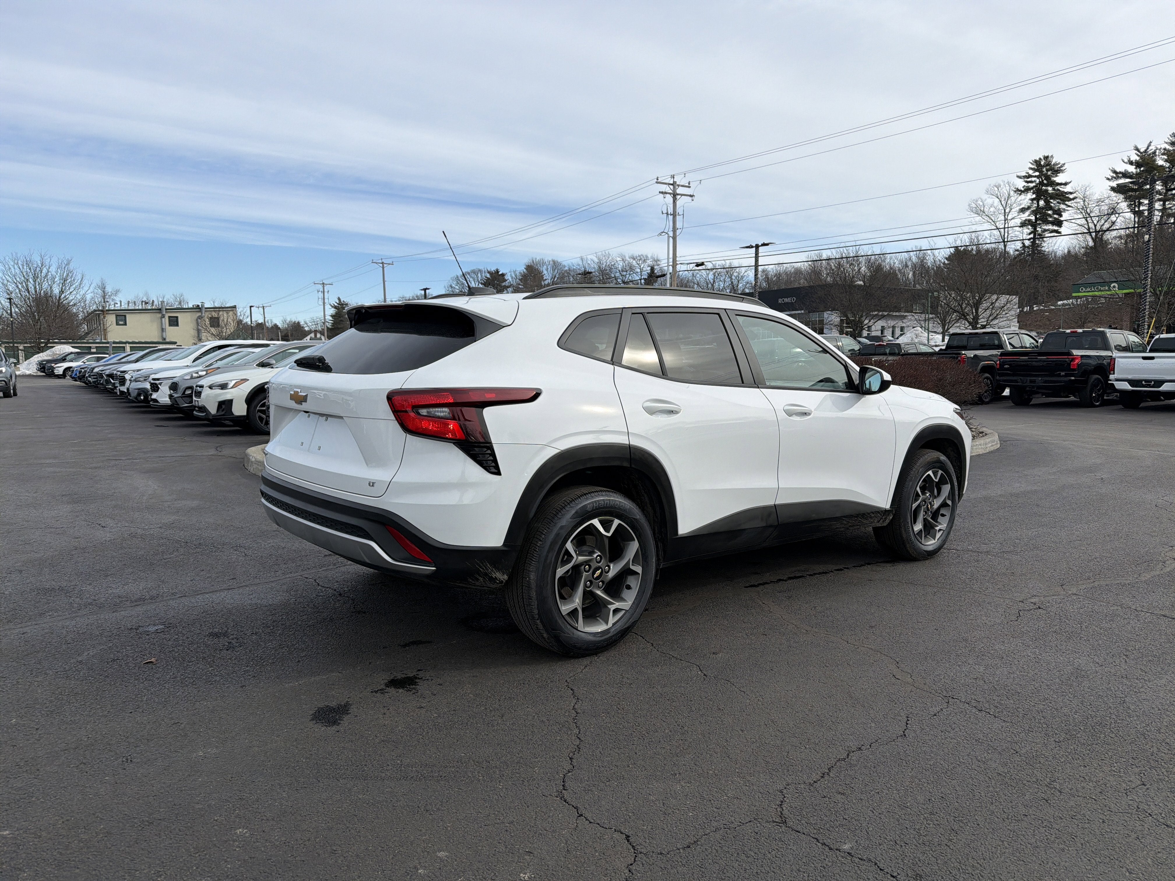 2025 Chevrolet Trax LT