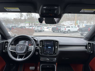 2019 Volvo XC40 T5 R-Design