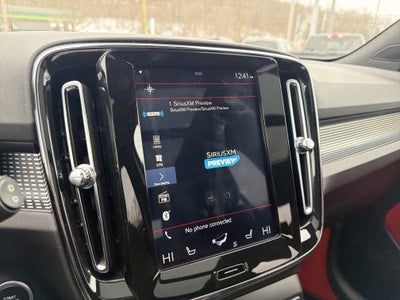 2019 Volvo XC40 T5 R-Design