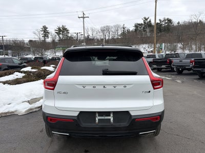 2019 Volvo XC40 T5 R-Design