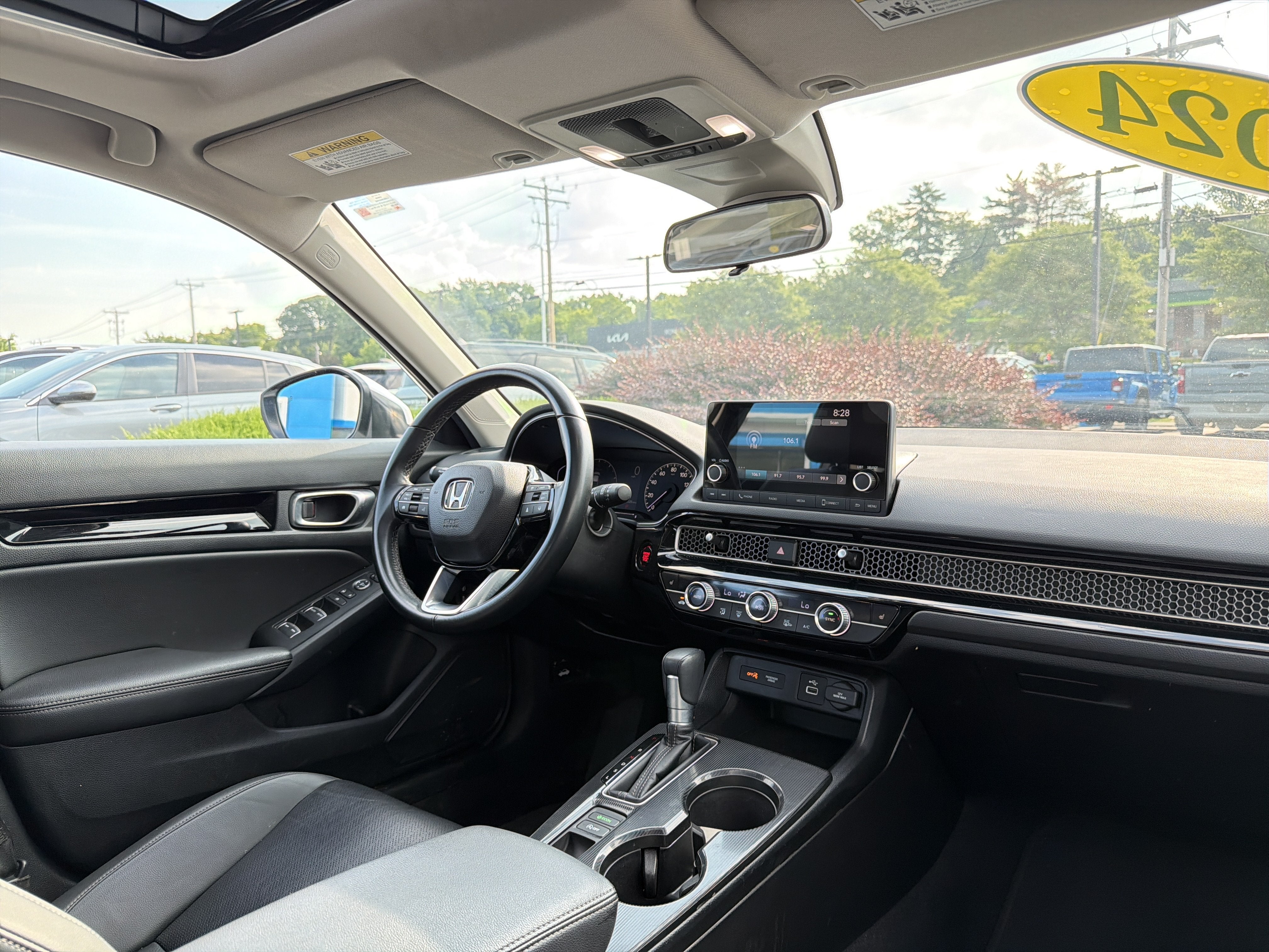 2024 Honda Civic Hatchback EX-L