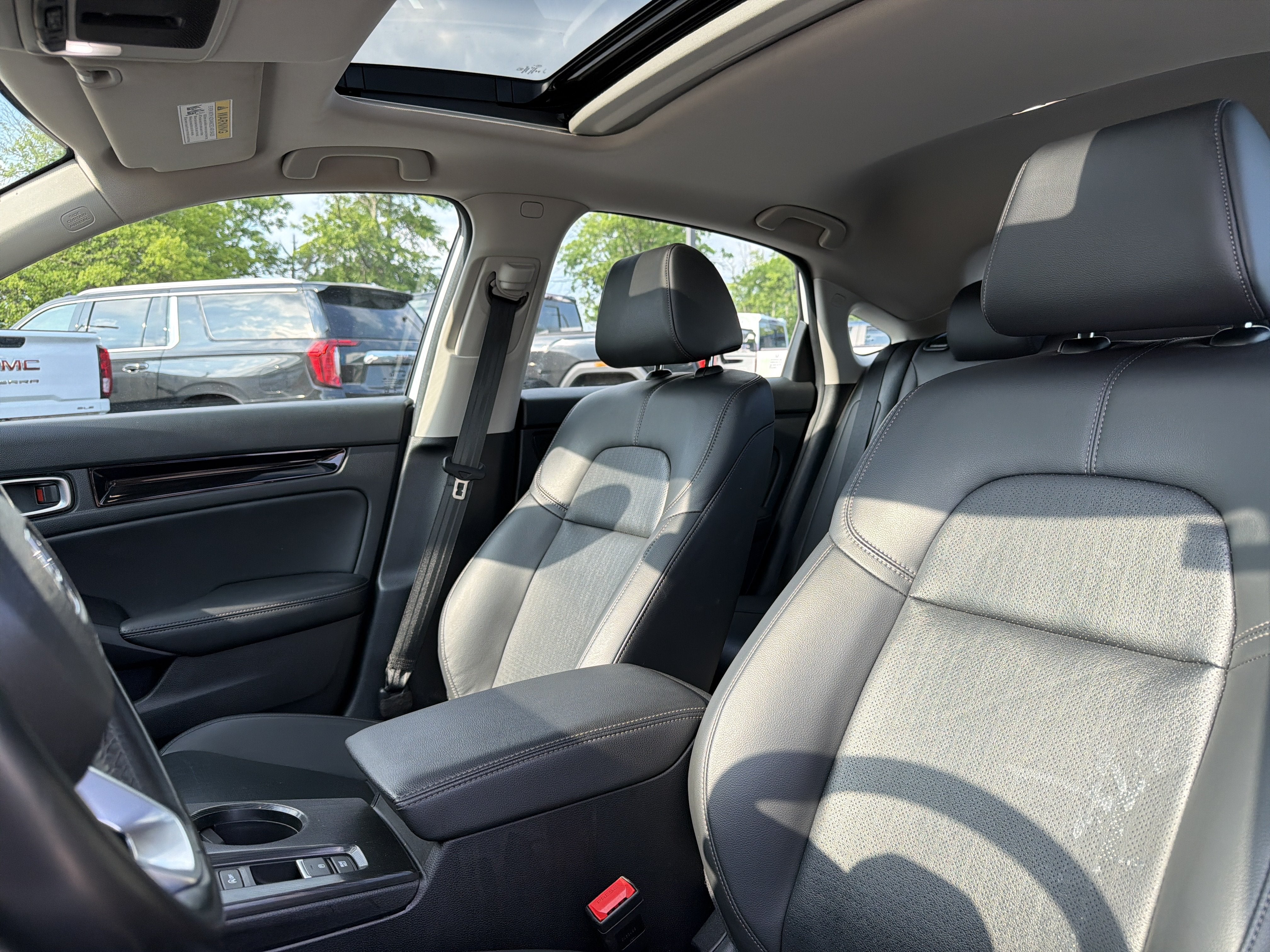 2024 Honda Civic Hatchback EX-L