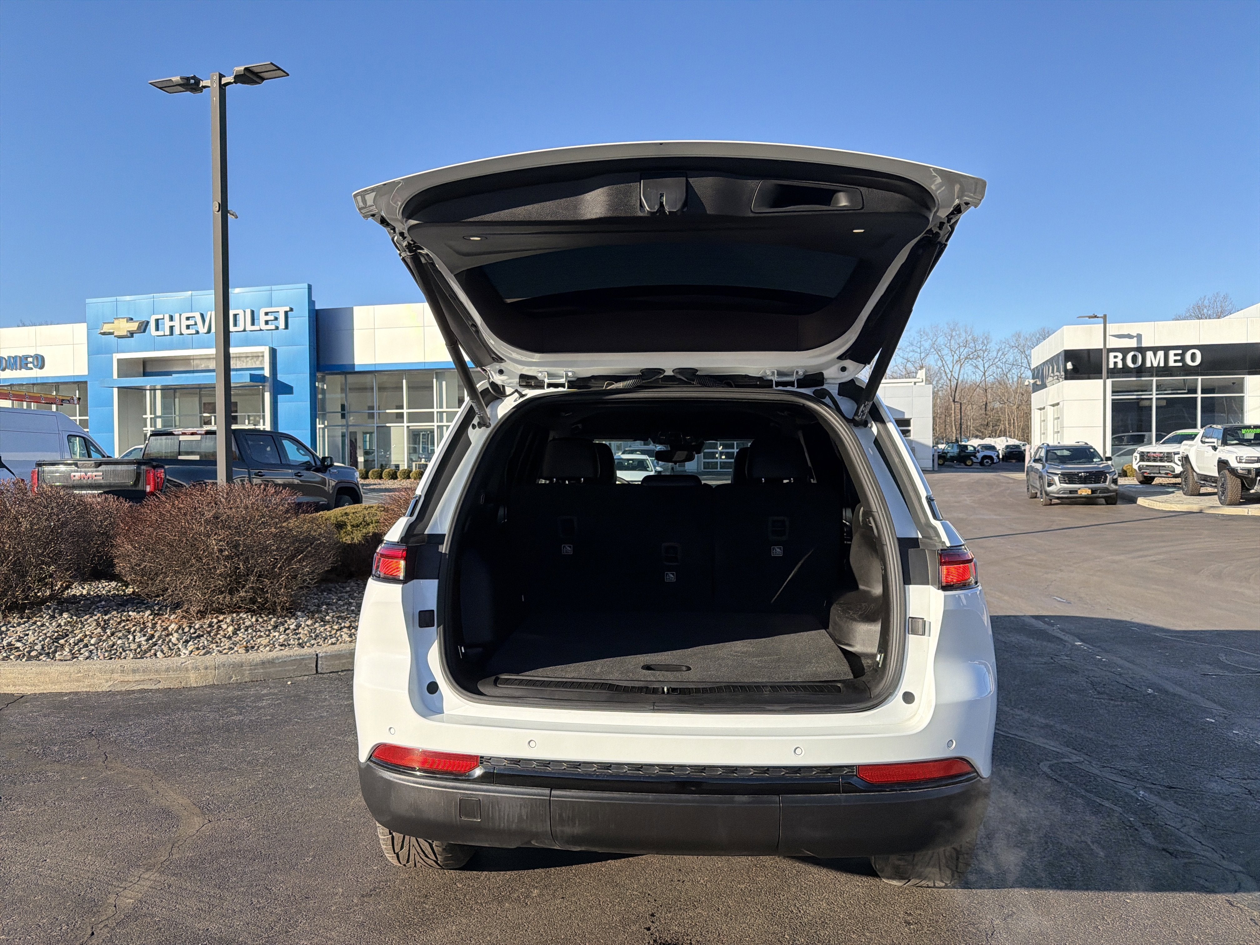 2024 Jeep Grand Cherokee Altitude 4x4