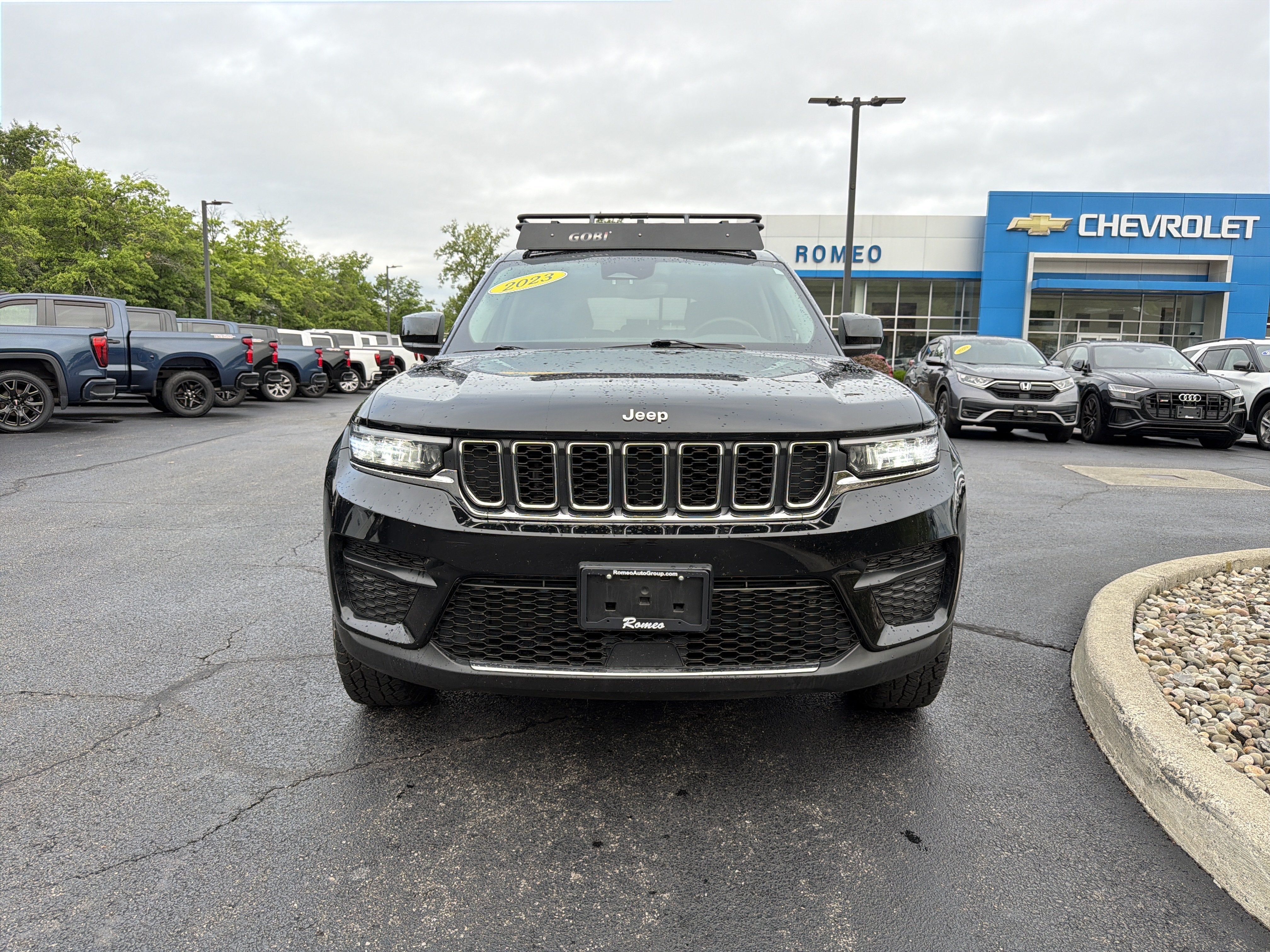 2023 Jeep Grand Cherokee Laredo 4x4