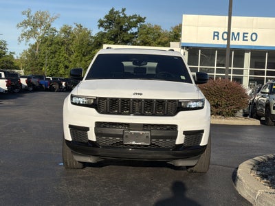 2023 Jeep Grand Cherokee L Altitude 4x4