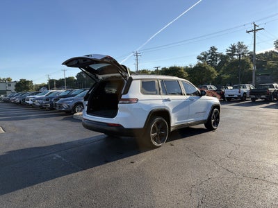 2023 Jeep Grand Cherokee L Altitude 4x4