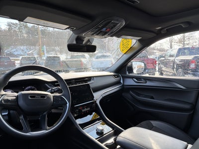 2025 Jeep Grand Cherokee L Altitude X 4x4