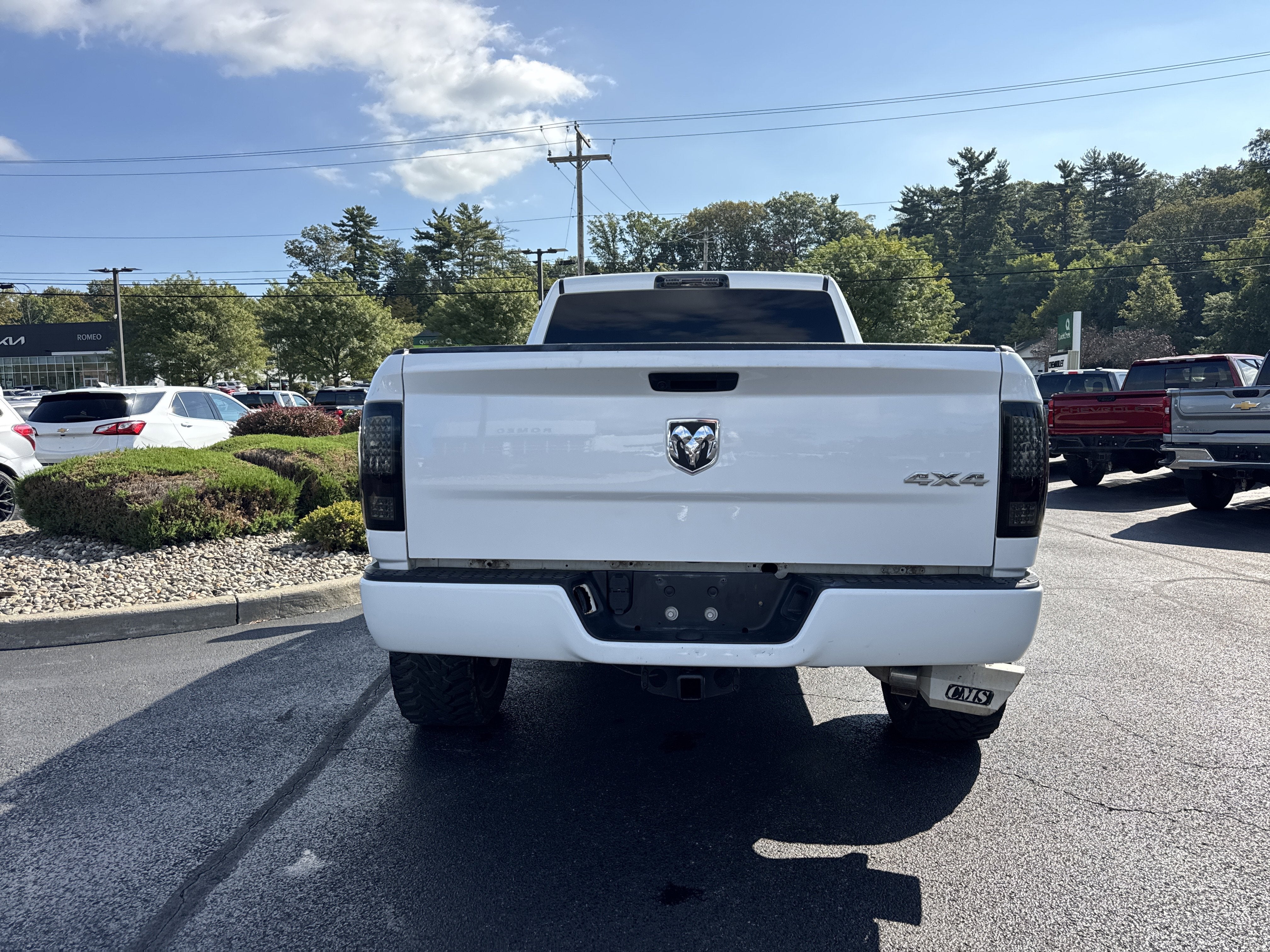 2019 RAM 1500 Classic Express Quad Cab 4x4 6'4" Box