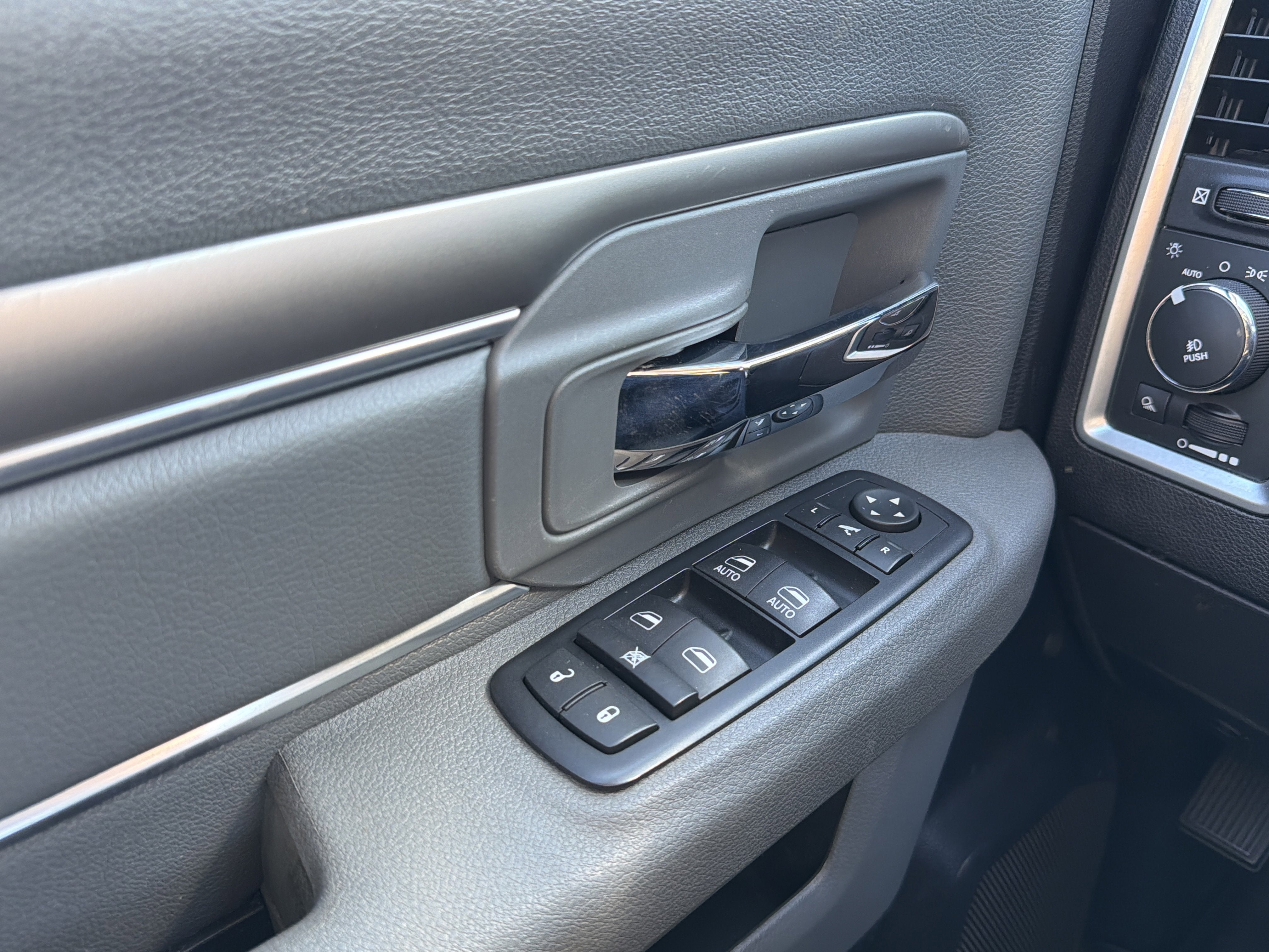 2015 RAM 1500 Big Horn