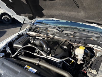 2018 RAM 1500 Big Horn Crew Cab 4x4 5'7" Box