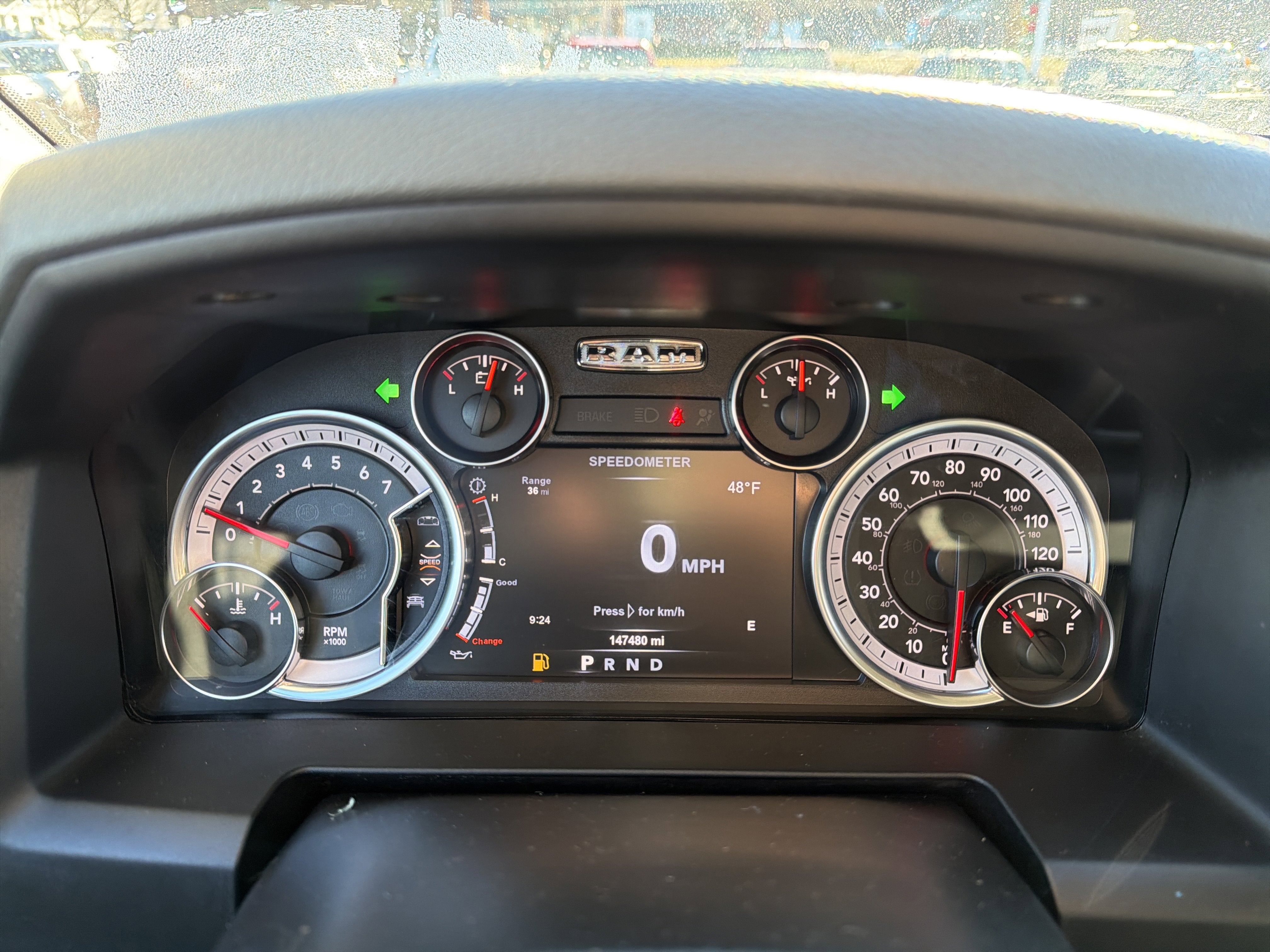 2018 RAM 1500 Big Horn Crew Cab 4x4 5'7" Box