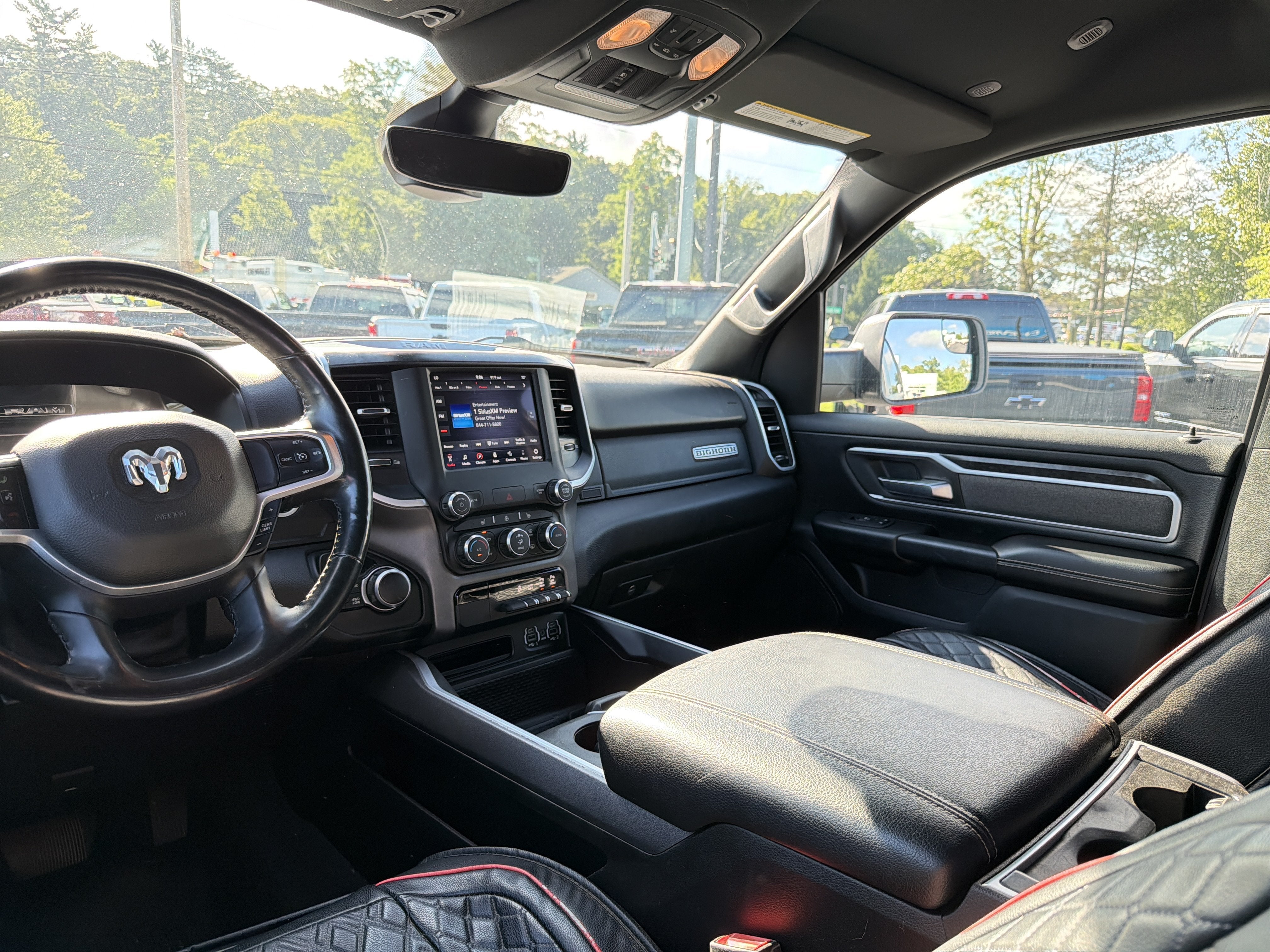 2020 RAM 1500 Big Horn Crew Cab 4x4 5'7" Box